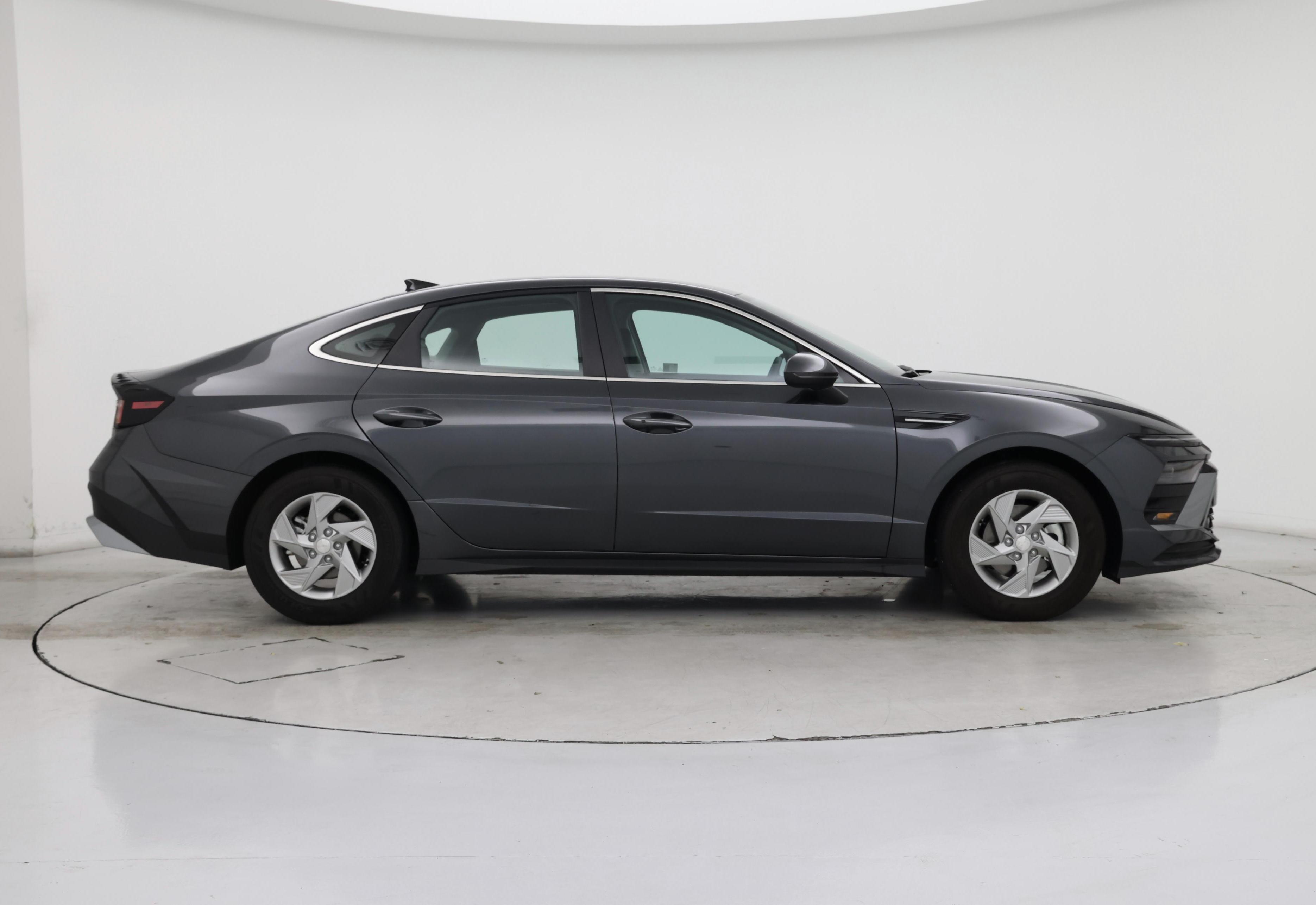 Thumbnail: 2025 Hyundai Sonata - 7