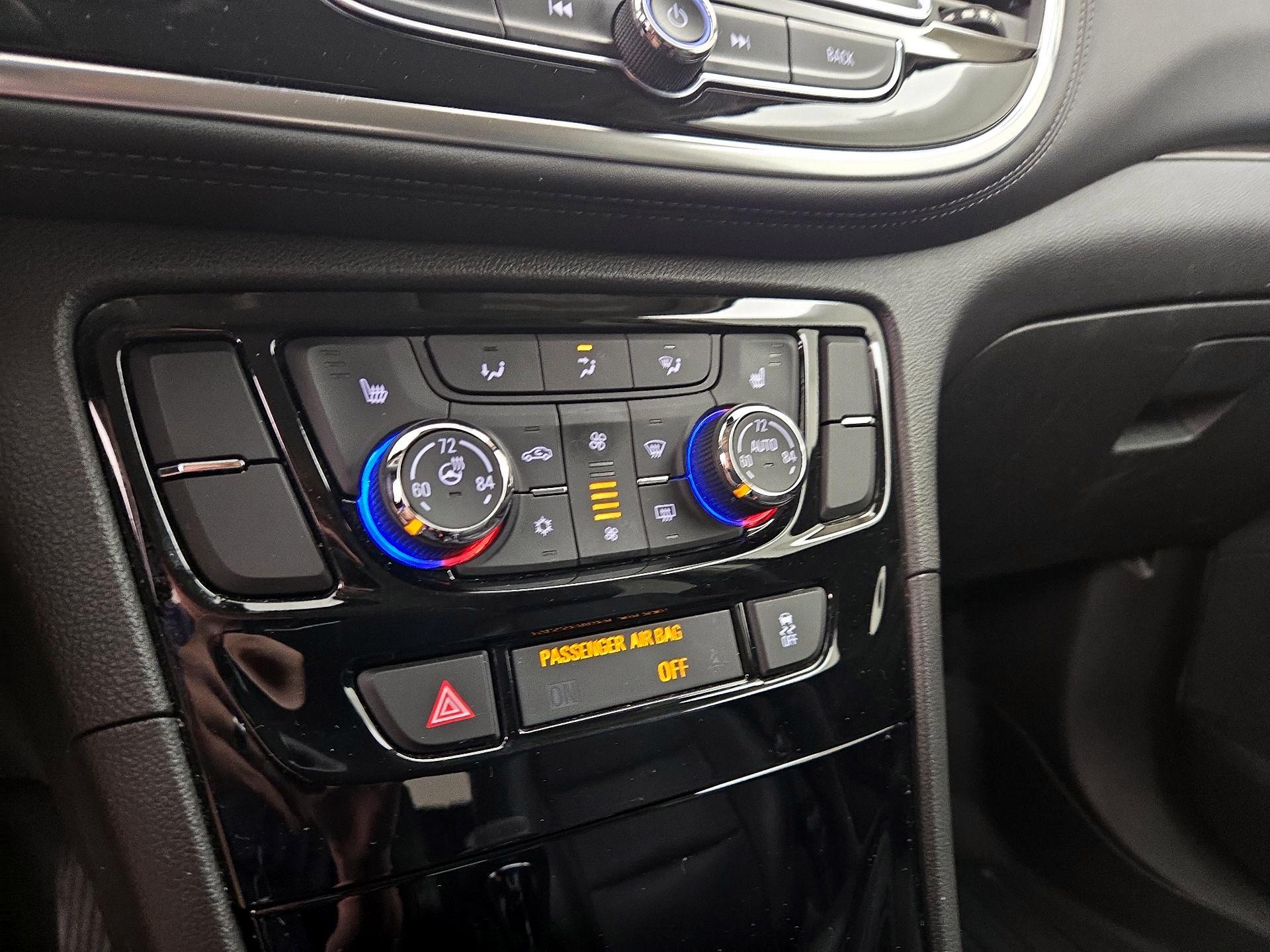 Thumbnail: 2018 Buick Encore - 17