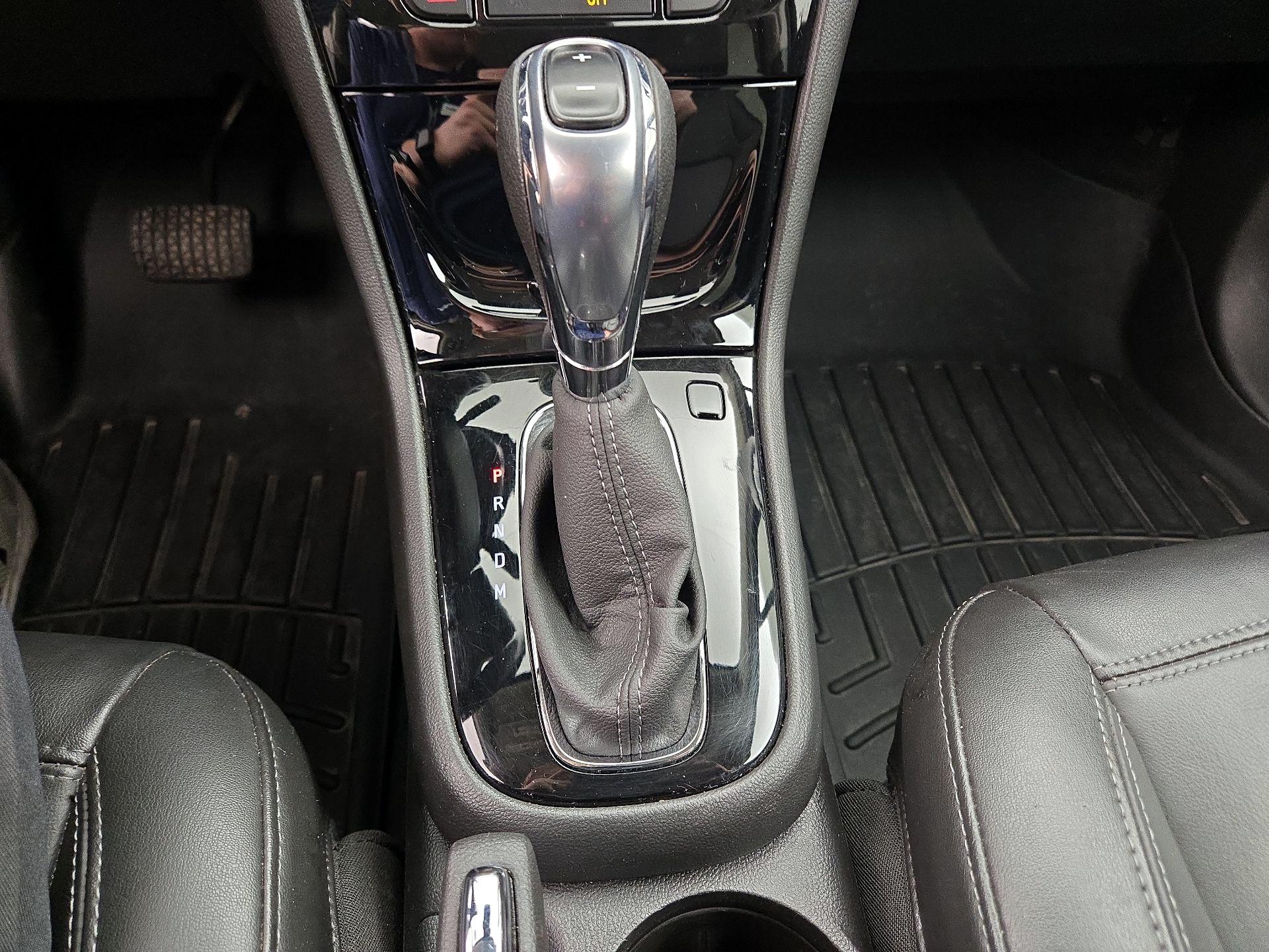 Thumbnail: 2018 Buick Encore - 18