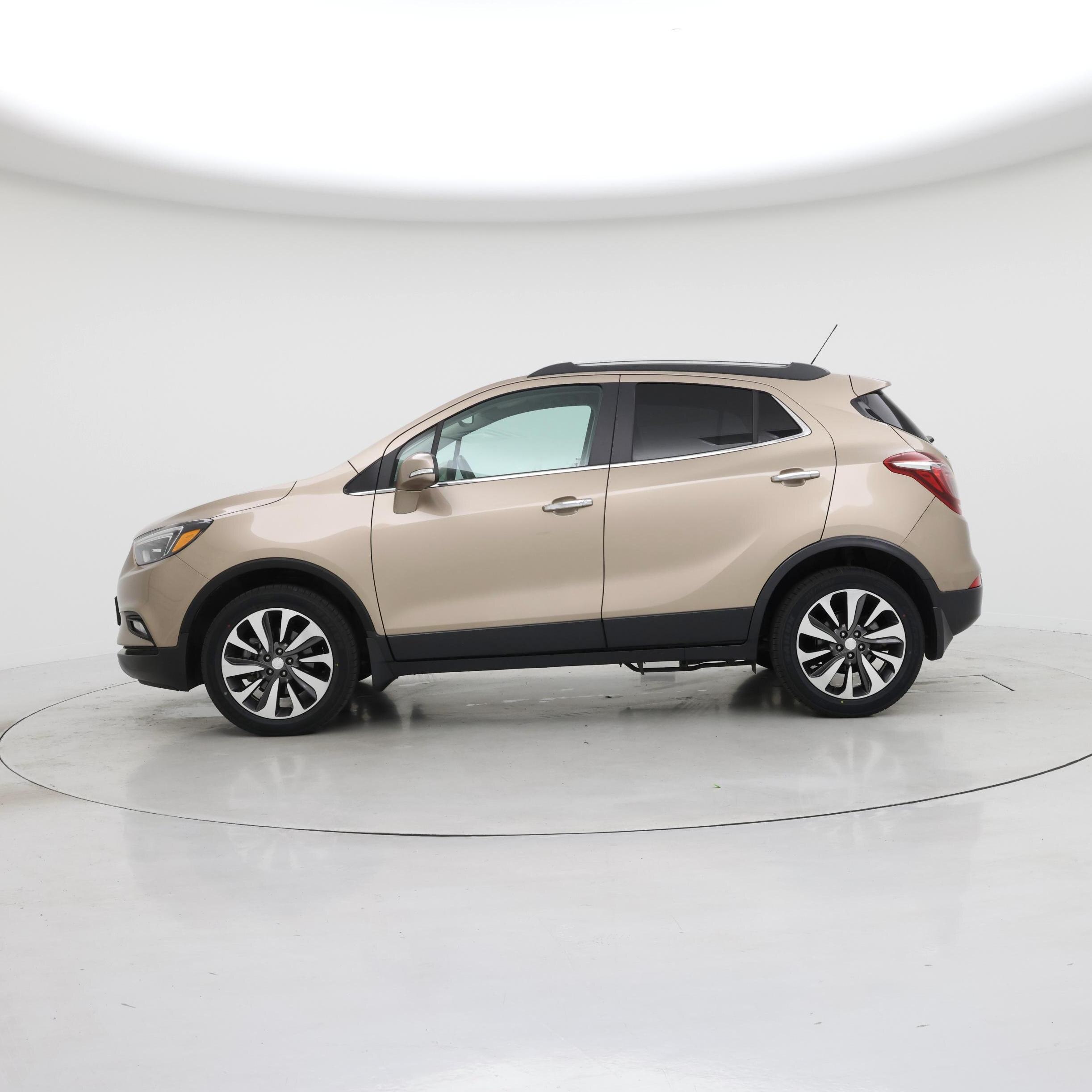 Thumbnail: 2018 Buick Encore - 3