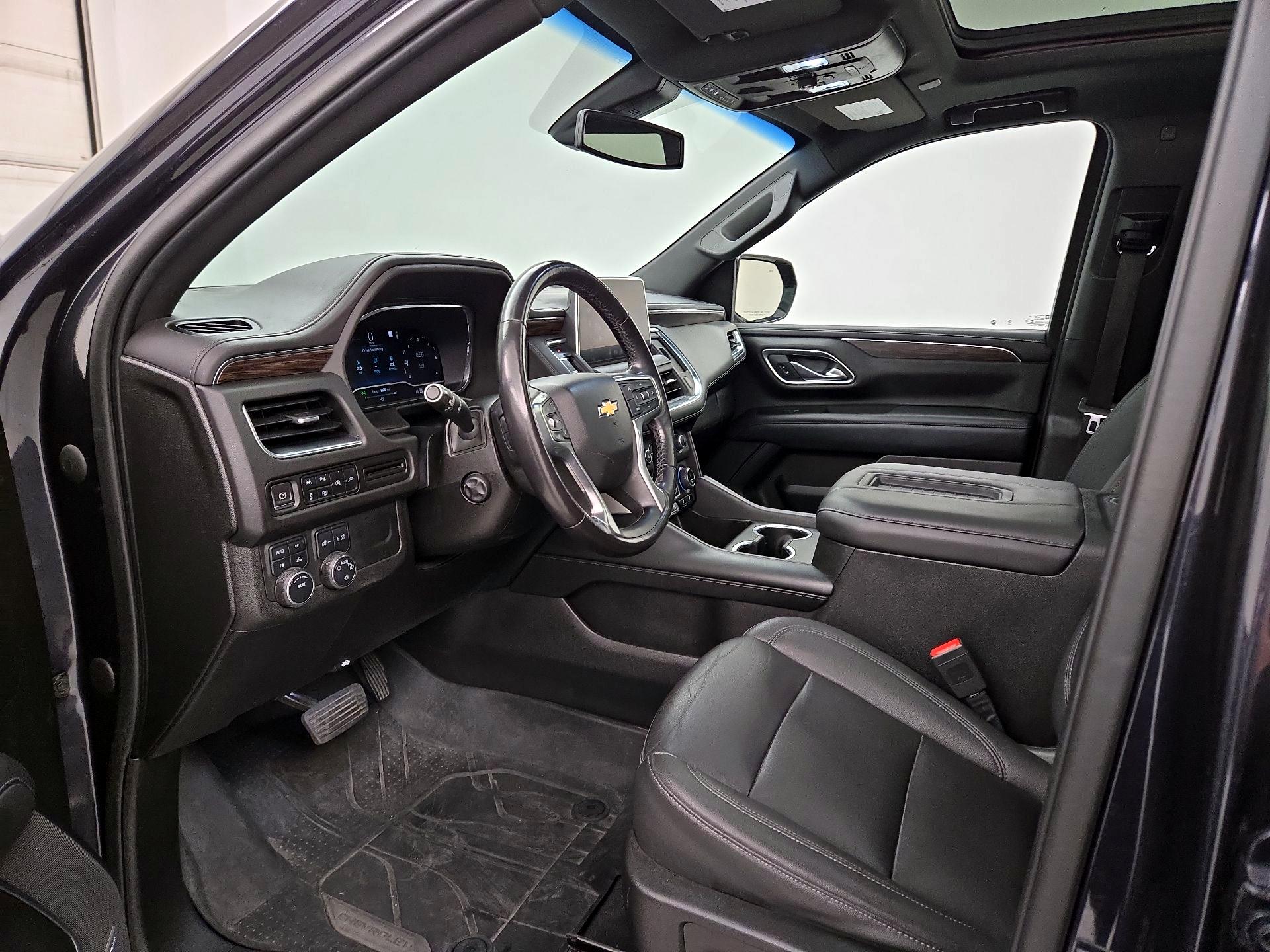 Thumbnail: 2022 Chevrolet Suburban - 11