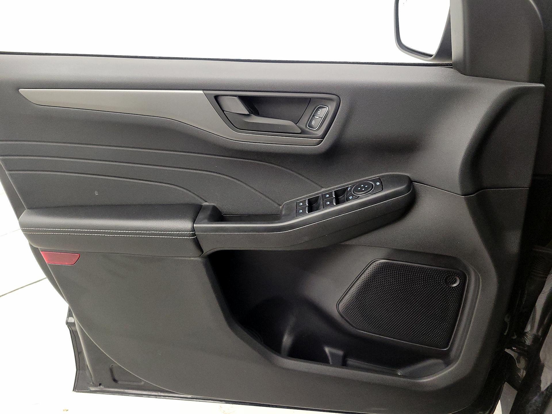 Thumbnail: 2024 Ford Escape - 12