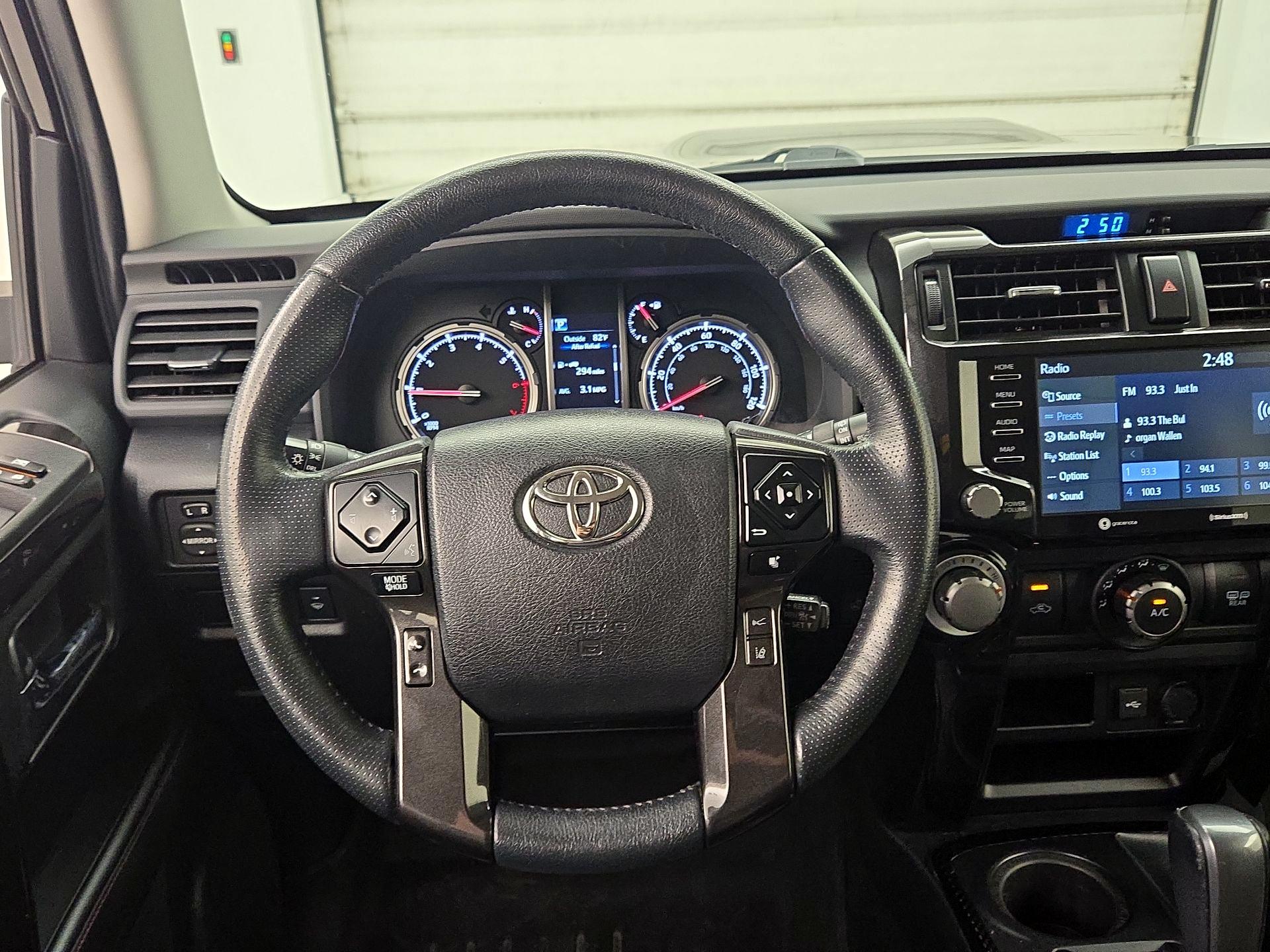 Thumbnail: 2023 Toyota 4Runner - 10