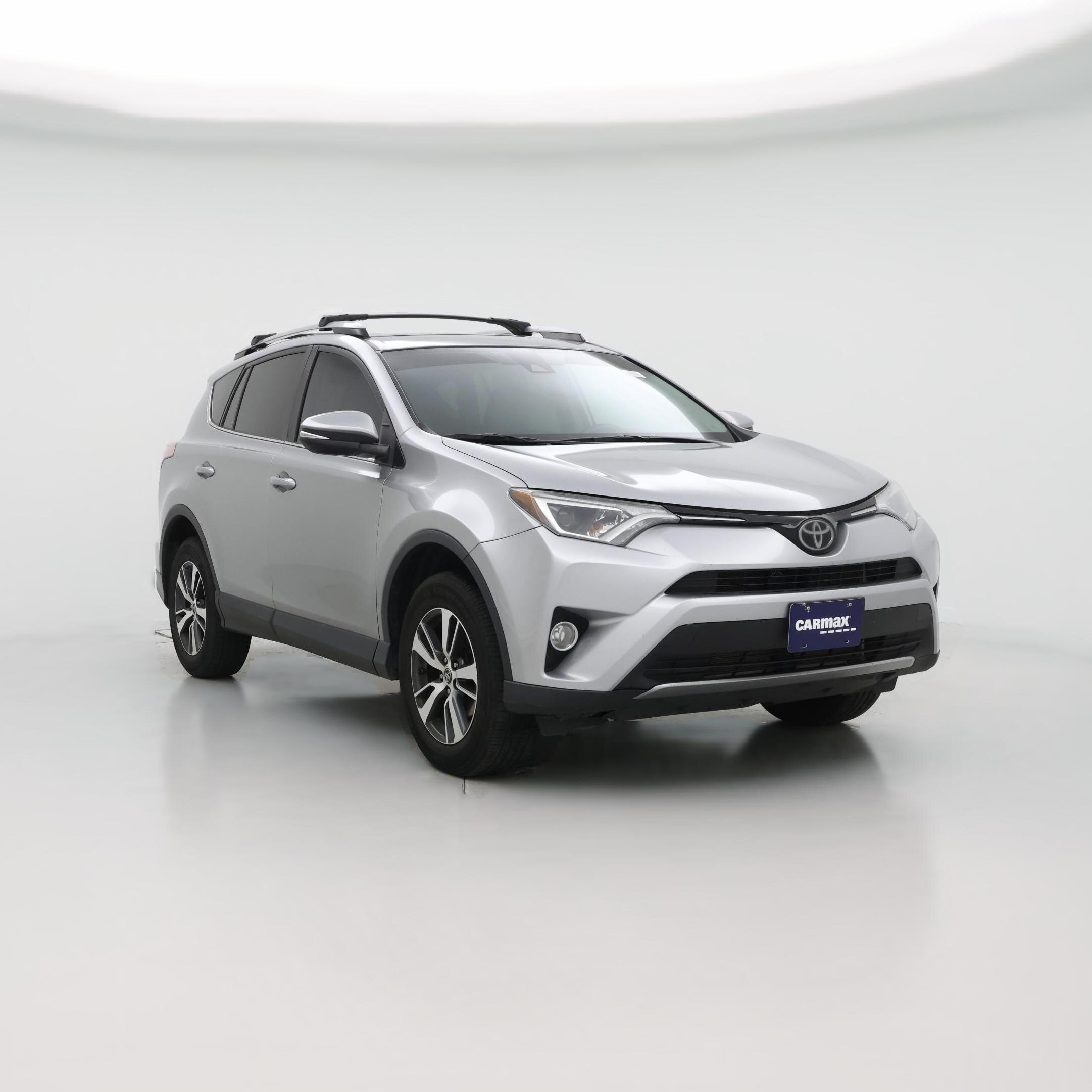 Thumbnail: 2017 Toyota RAV4 - 1