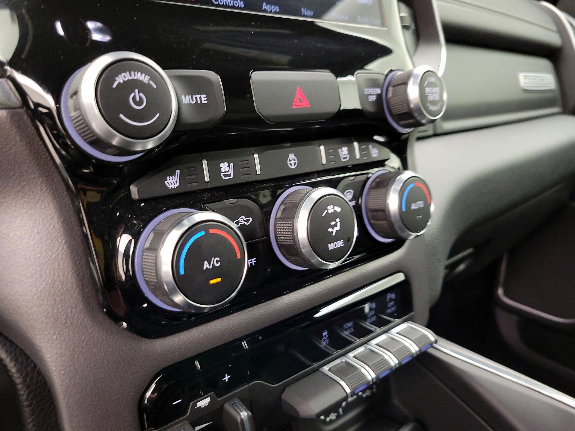 Thumbnail: 2021 RAM 1500 - 17