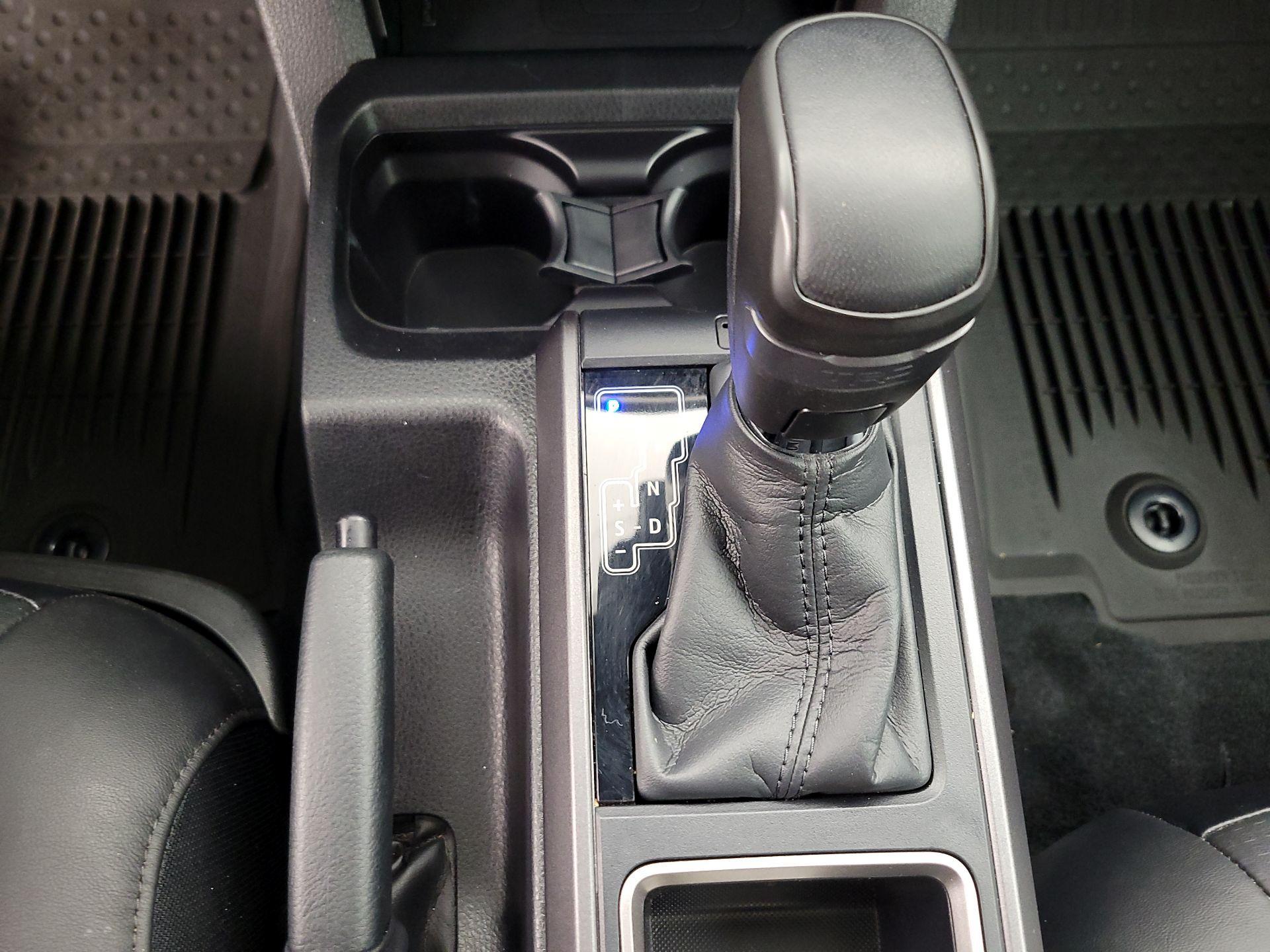 Thumbnail: 2023 Toyota Tacoma - 18