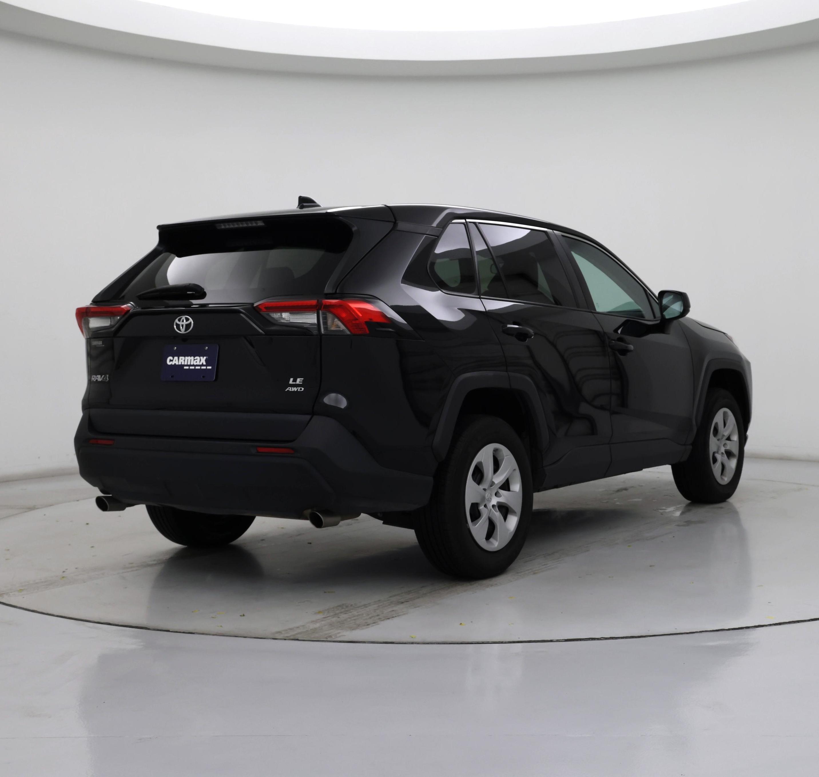 Thumbnail: 2024 Toyota RAV4 - 8