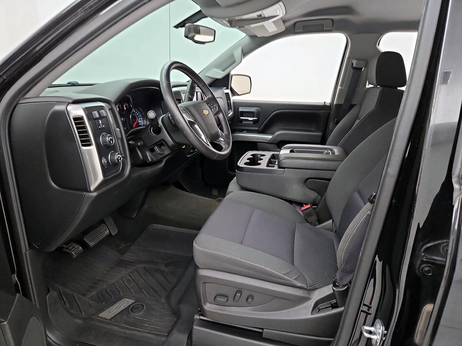 Thumbnail: 2017 Chevrolet Silverado 1500 - 11