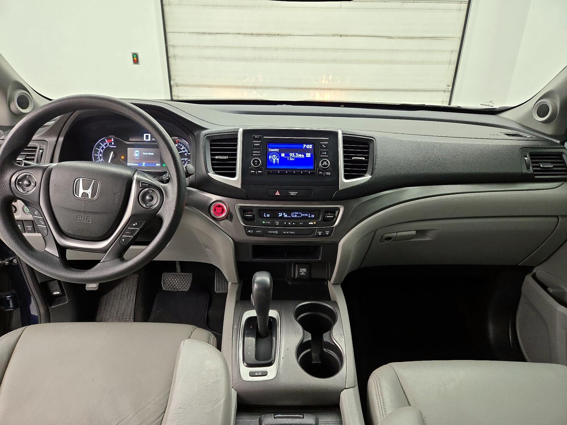 Thumbnail: 2017 Honda Ridgeline - 9