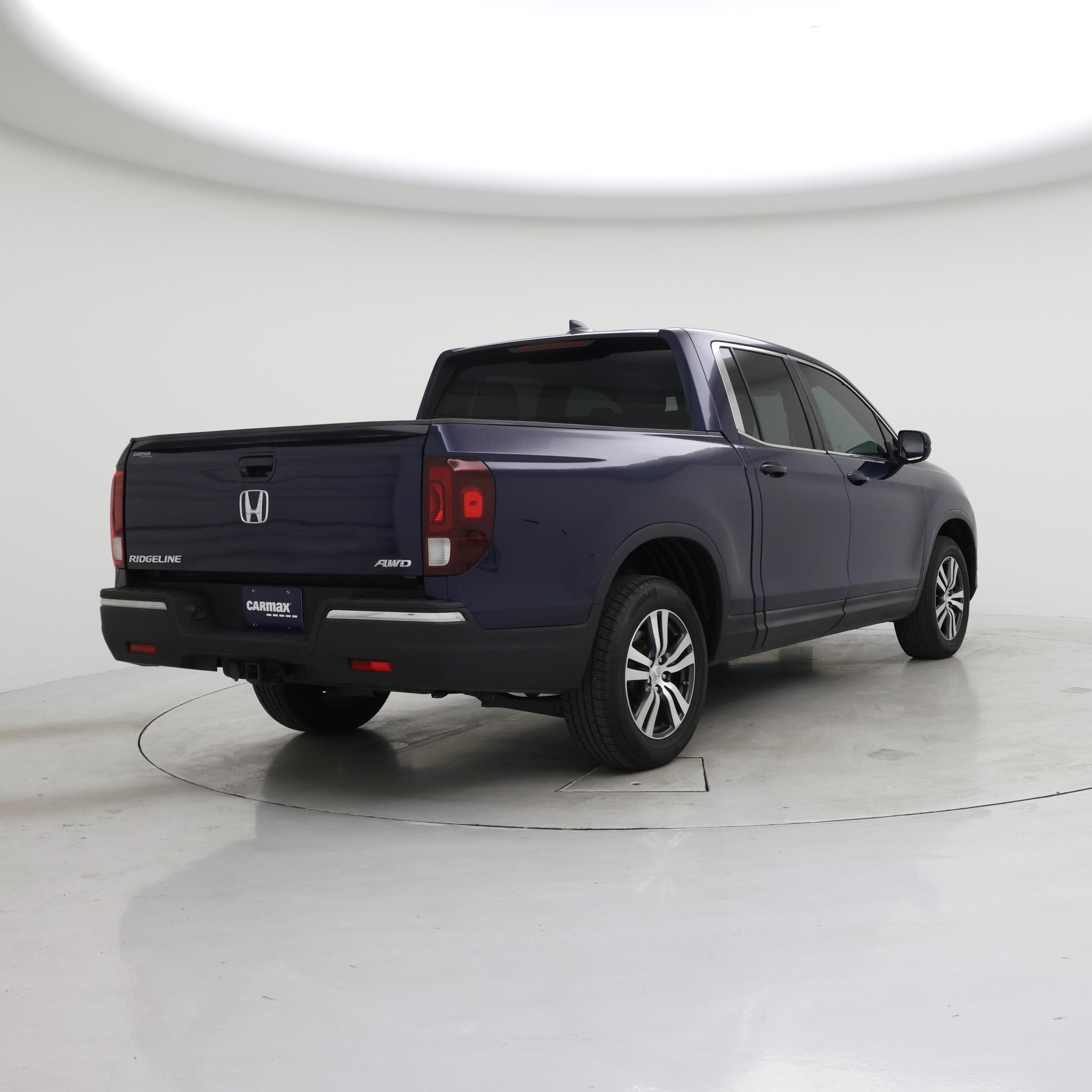 Thumbnail: 2017 Honda Ridgeline - 8