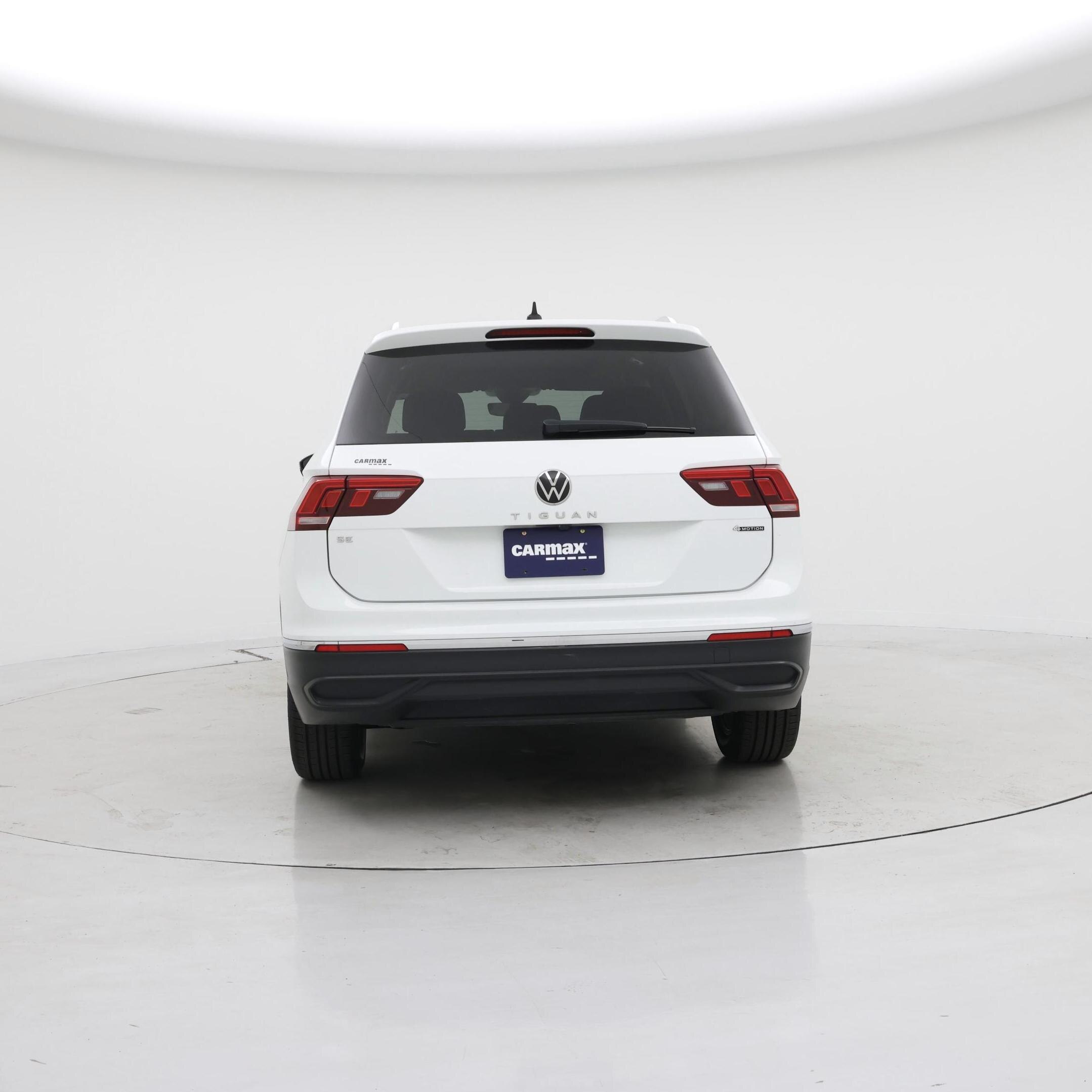 Thumbnail: 2022 Volkswagen Tiguan - 6