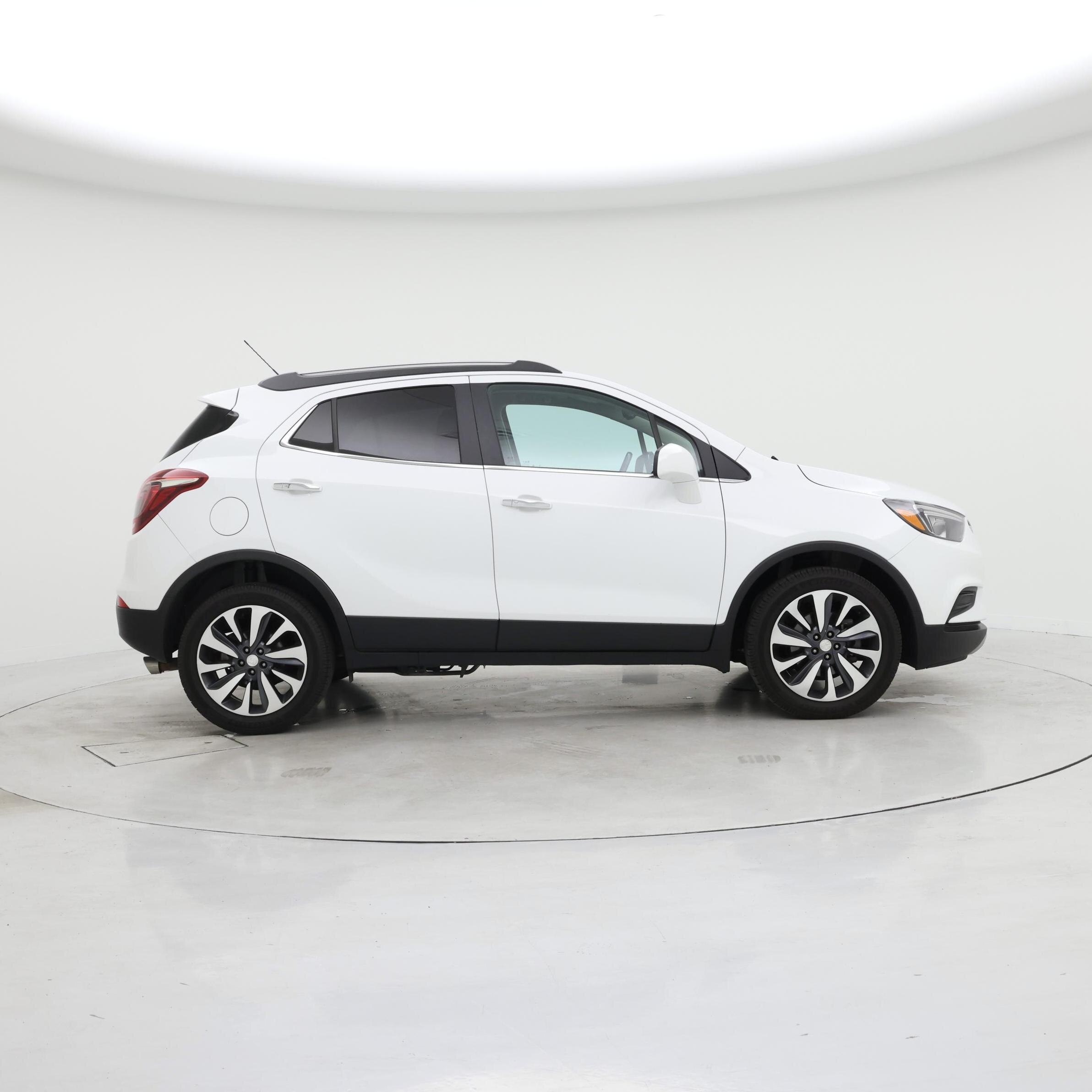 Thumbnail: 2022 Buick Encore - 7