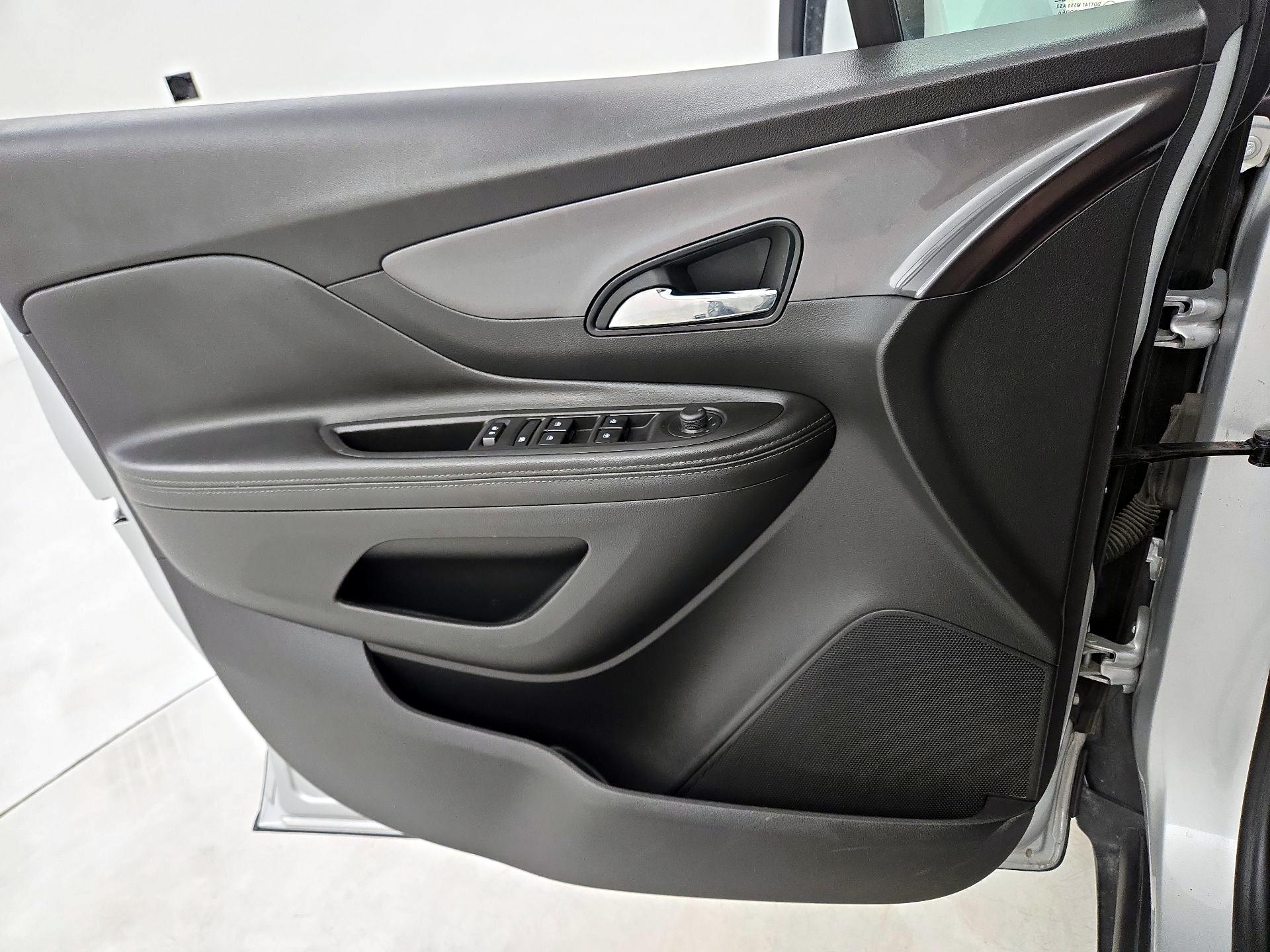 Thumbnail: 2022 Buick Encore - 12