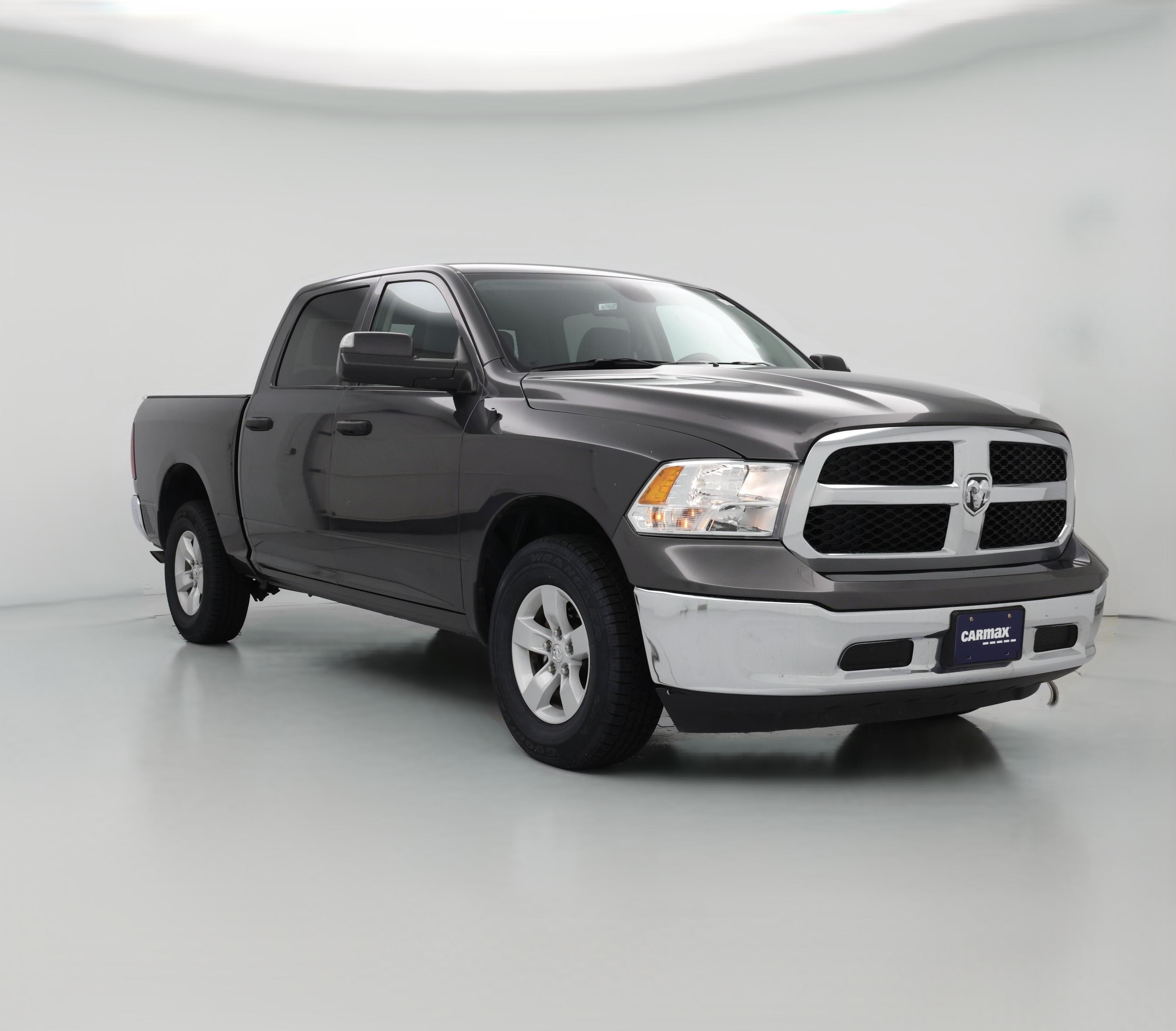 Thumbnail: 2023 RAM 1500 Classic - 1