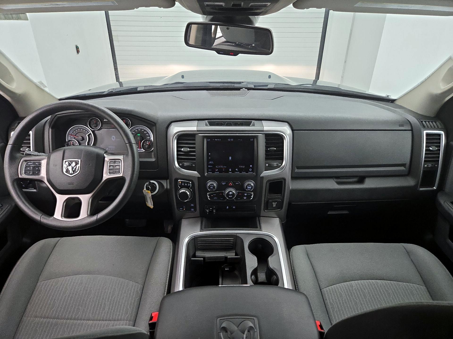 Thumbnail: 2023 RAM 1500 Classic - 9