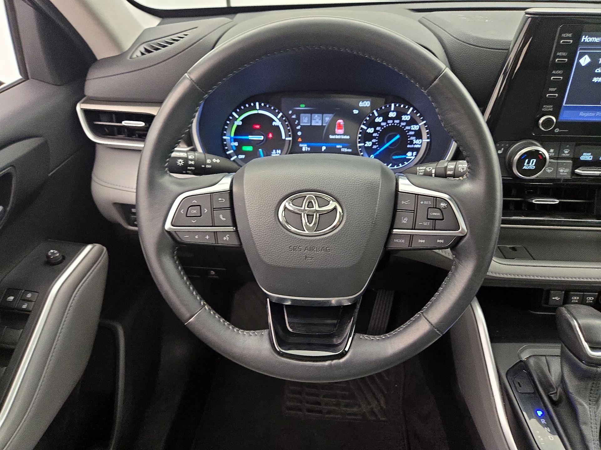 Thumbnail: 2021 Toyota Highlander - 10