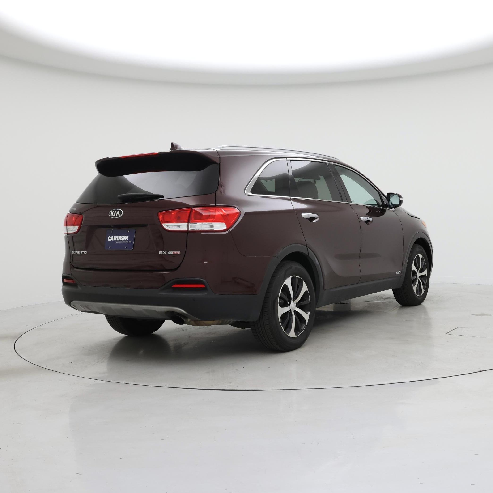 Thumbnail: 2017 Kia Sorento - 8