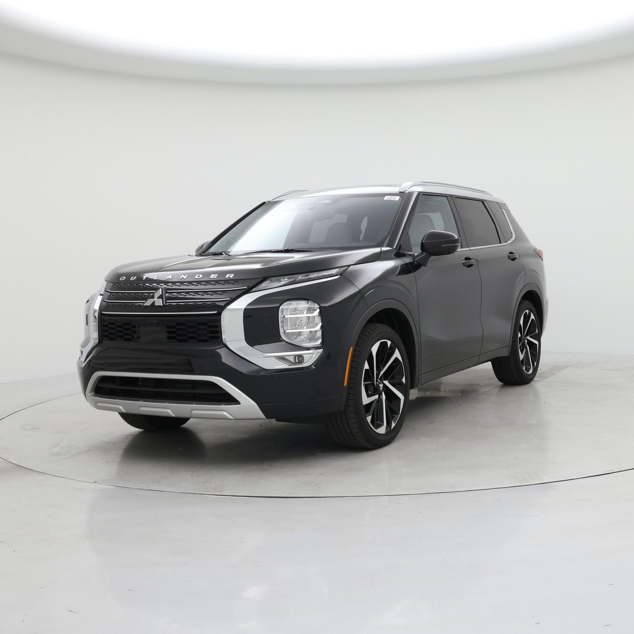 Thumbnail: 2024 Mitsubishi Outlander - 4