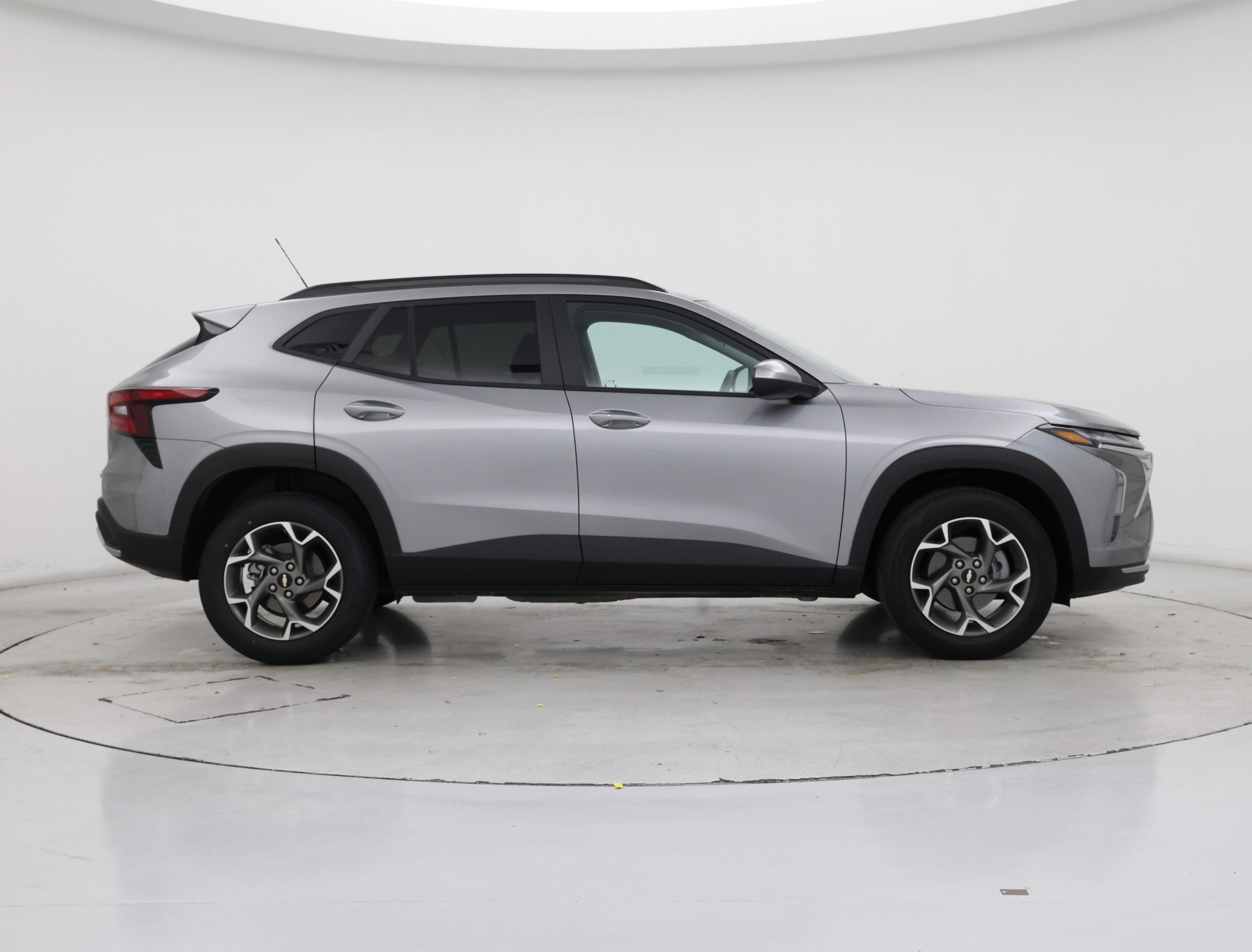 Thumbnail: 2025 Chevrolet Trax - 7