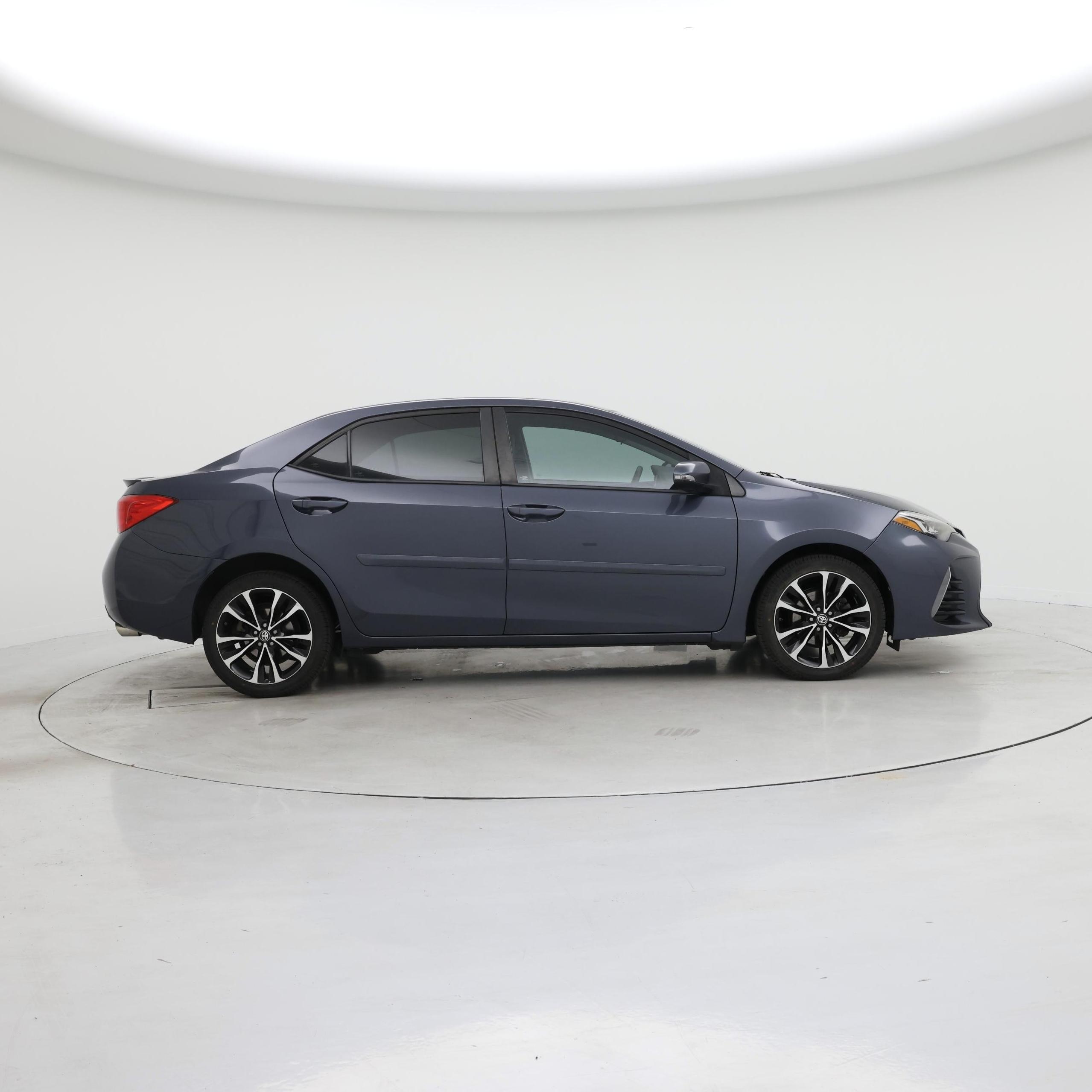 Thumbnail: 2017 Toyota Corolla - 7