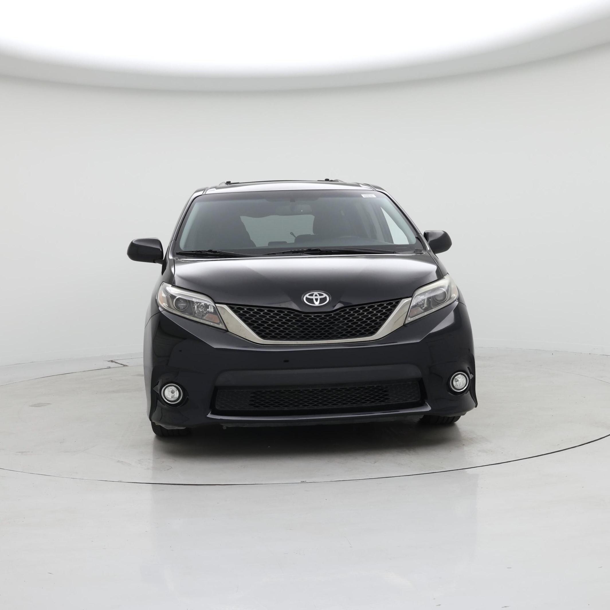 Thumbnail: 2017 Toyota Sienna - 5