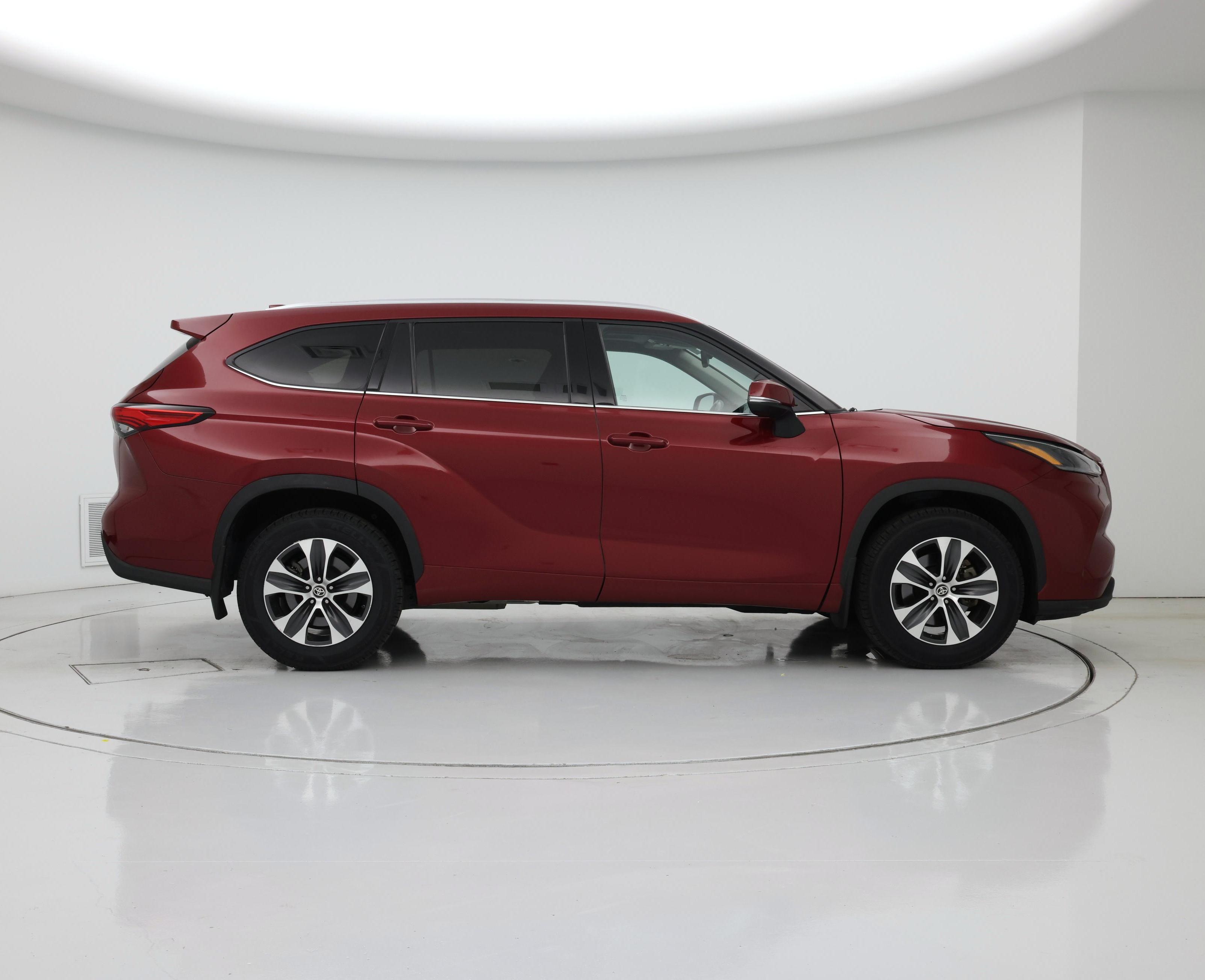 Thumbnail: 2021 Toyota Highlander - 7