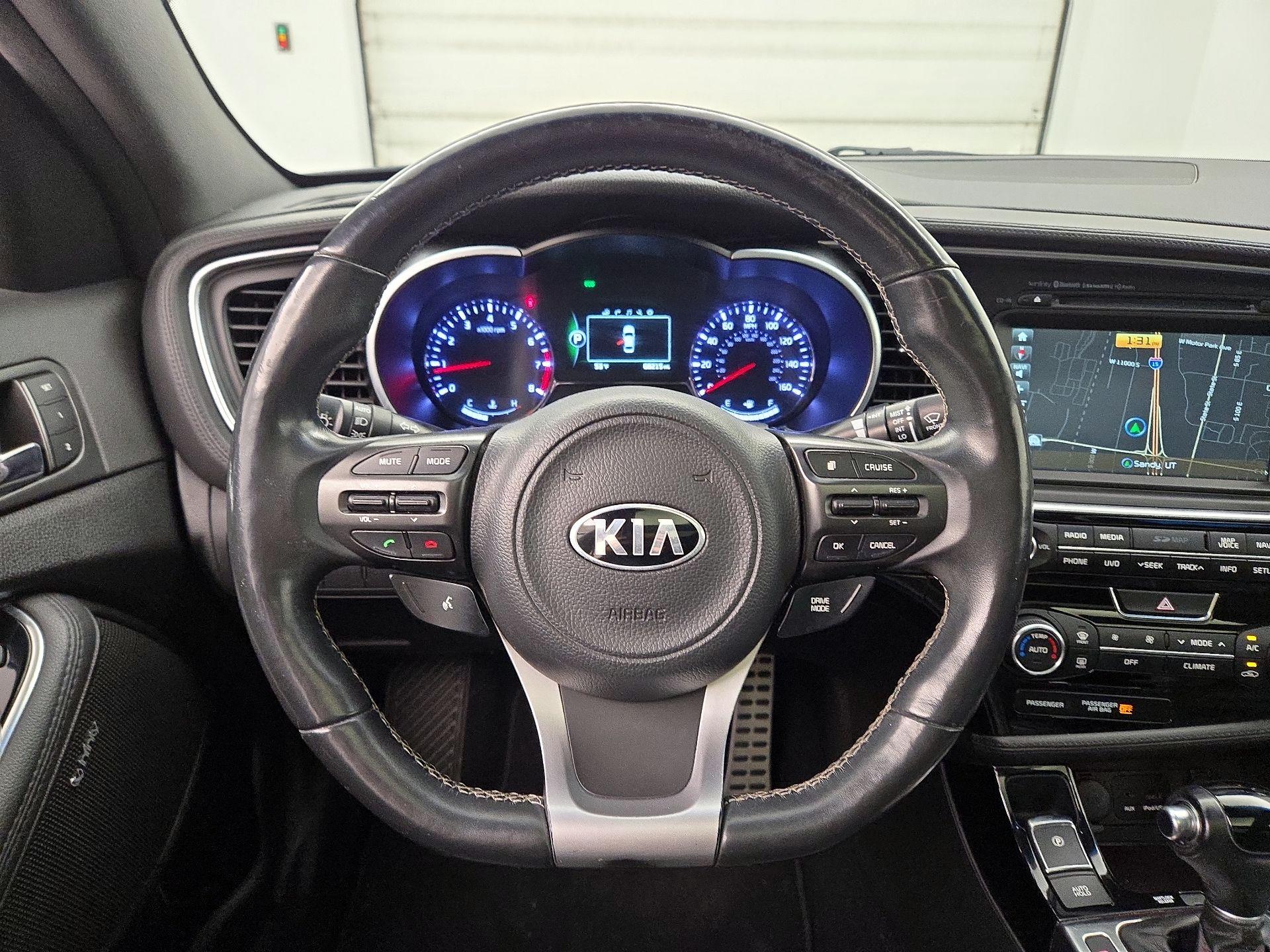 Thumbnail: 2015 Kia Optima - 10
