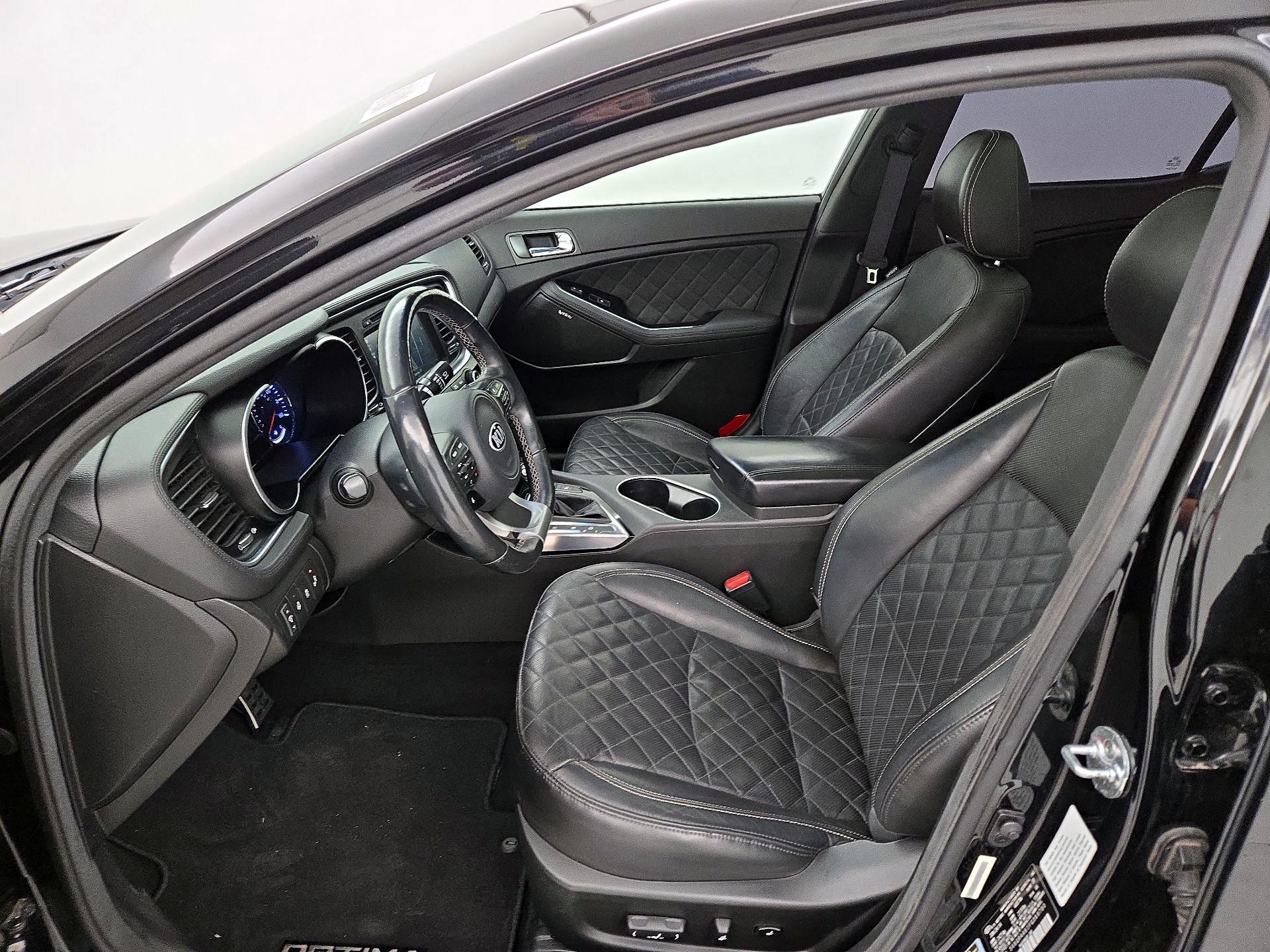 Thumbnail: 2015 Kia Optima - 11