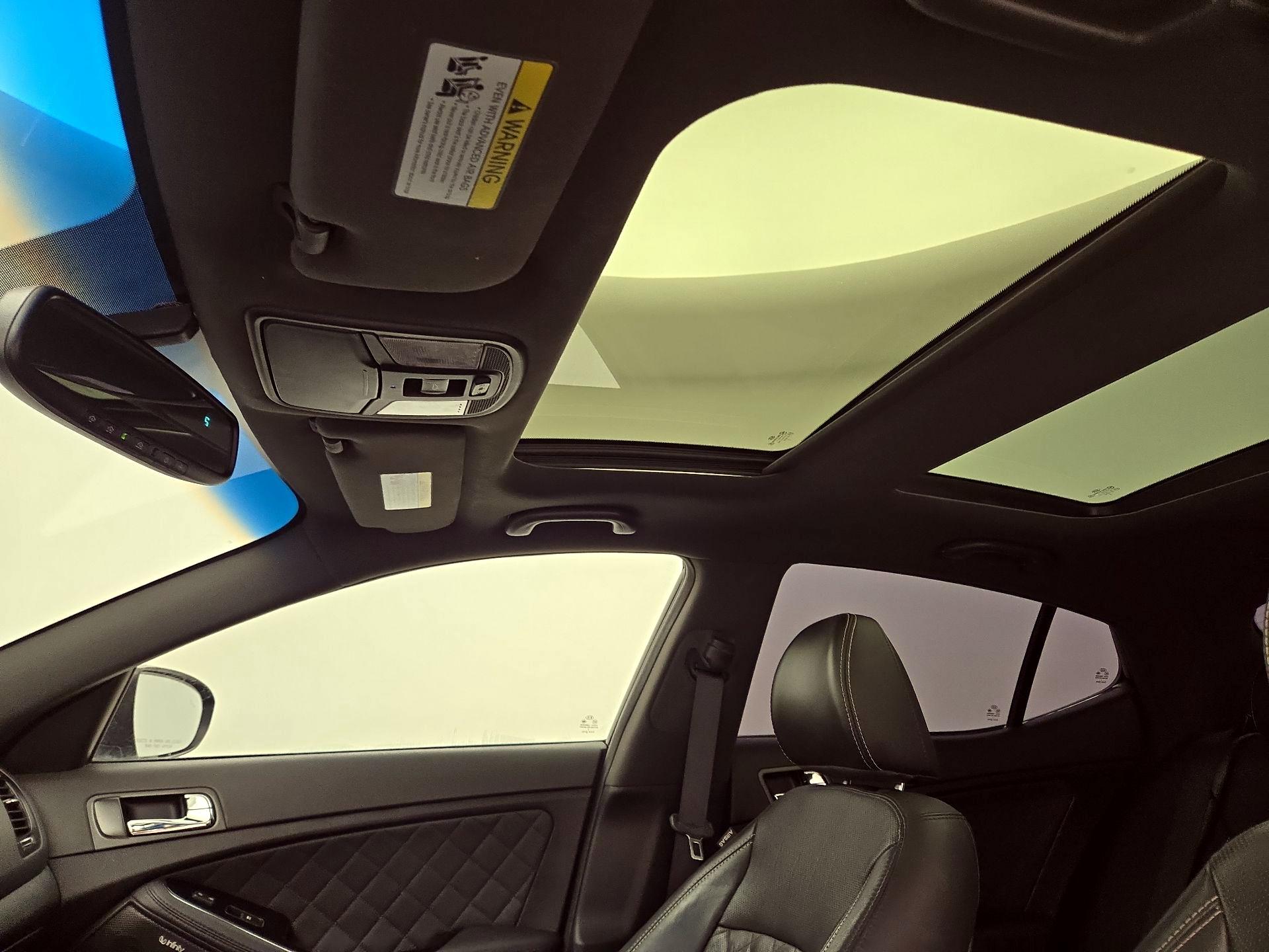 Thumbnail: 2015 Kia Optima - 20
