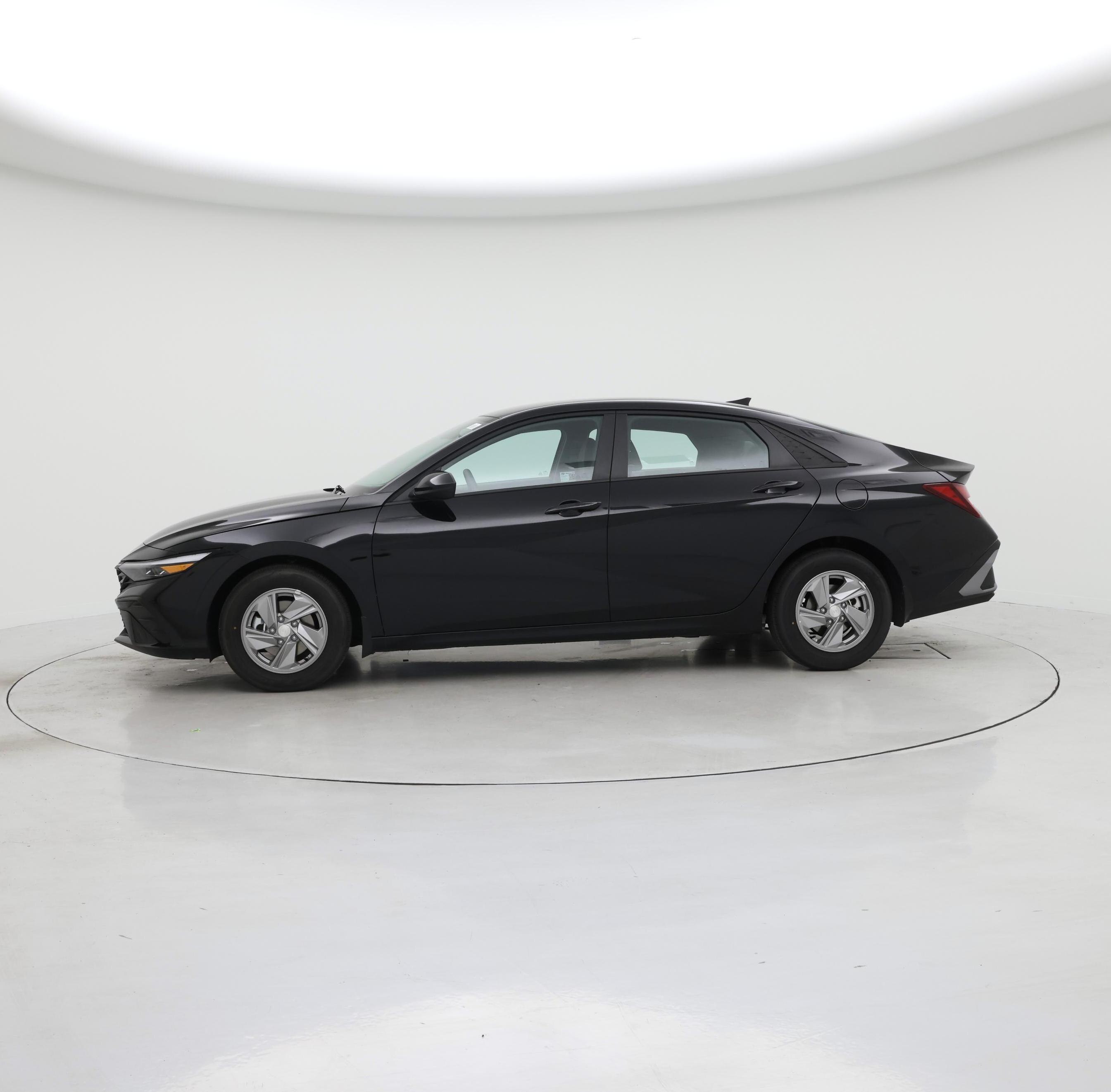 Thumbnail: 2025 Hyundai Elantra - 3