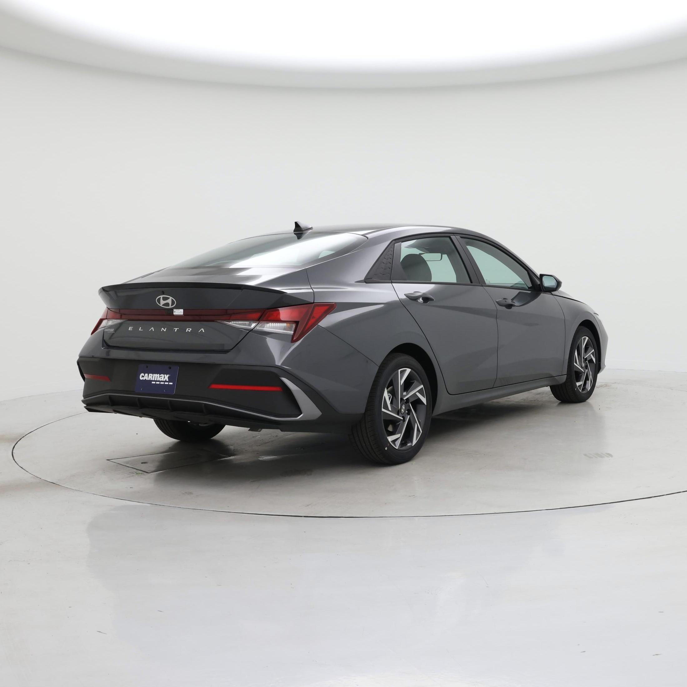 Thumbnail: 2025 Hyundai Elantra - 8