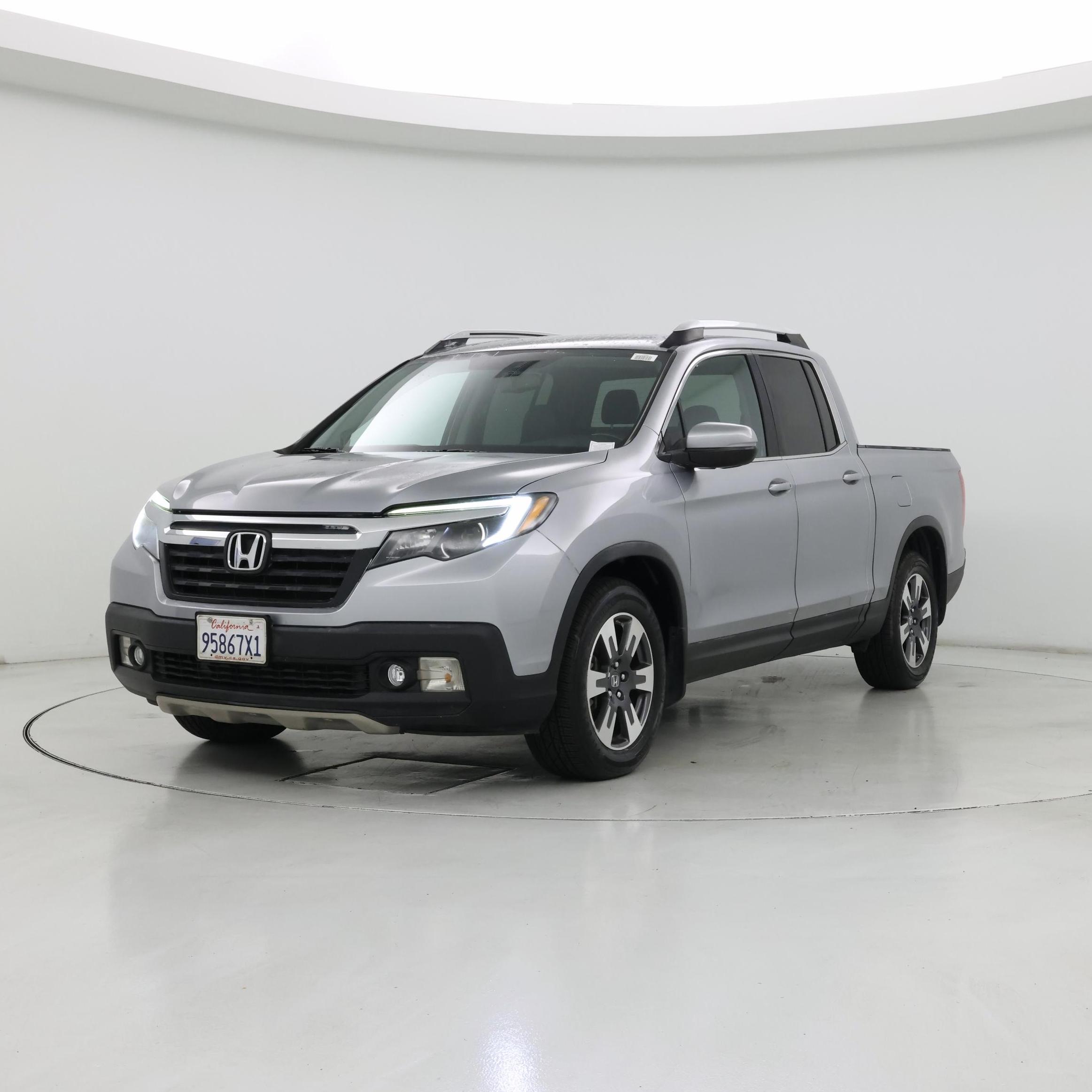 Thumbnail: 2017 Honda Ridgeline - 4