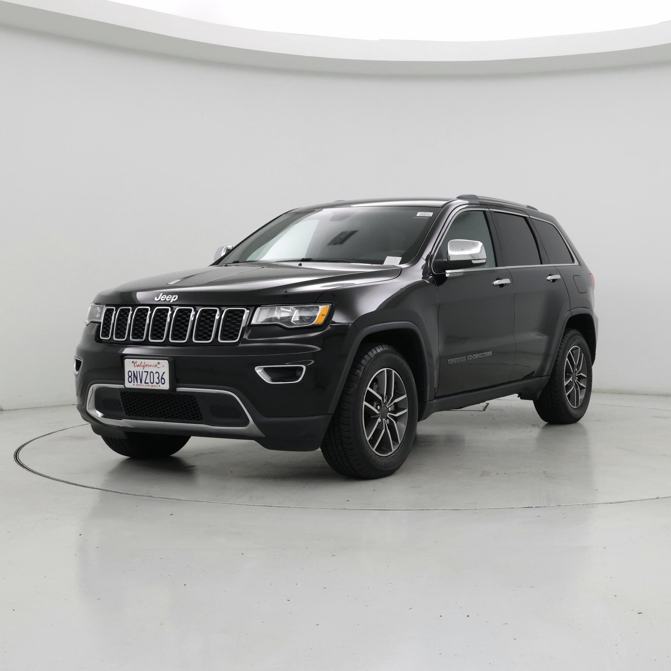 Thumbnail: 2019 Jeep Grand Cherokee - 4