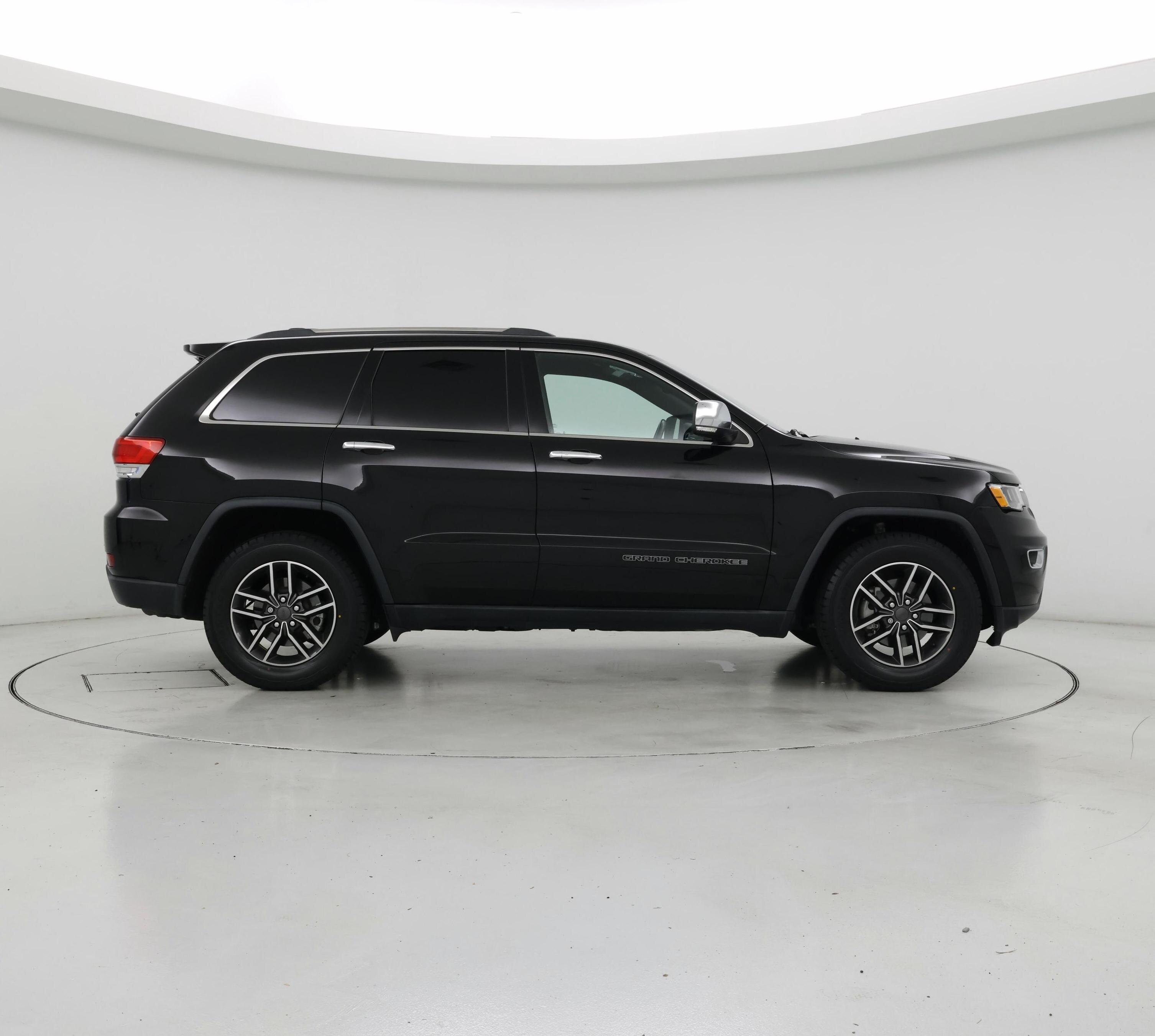 Thumbnail: 2019 Jeep Grand Cherokee - 7
