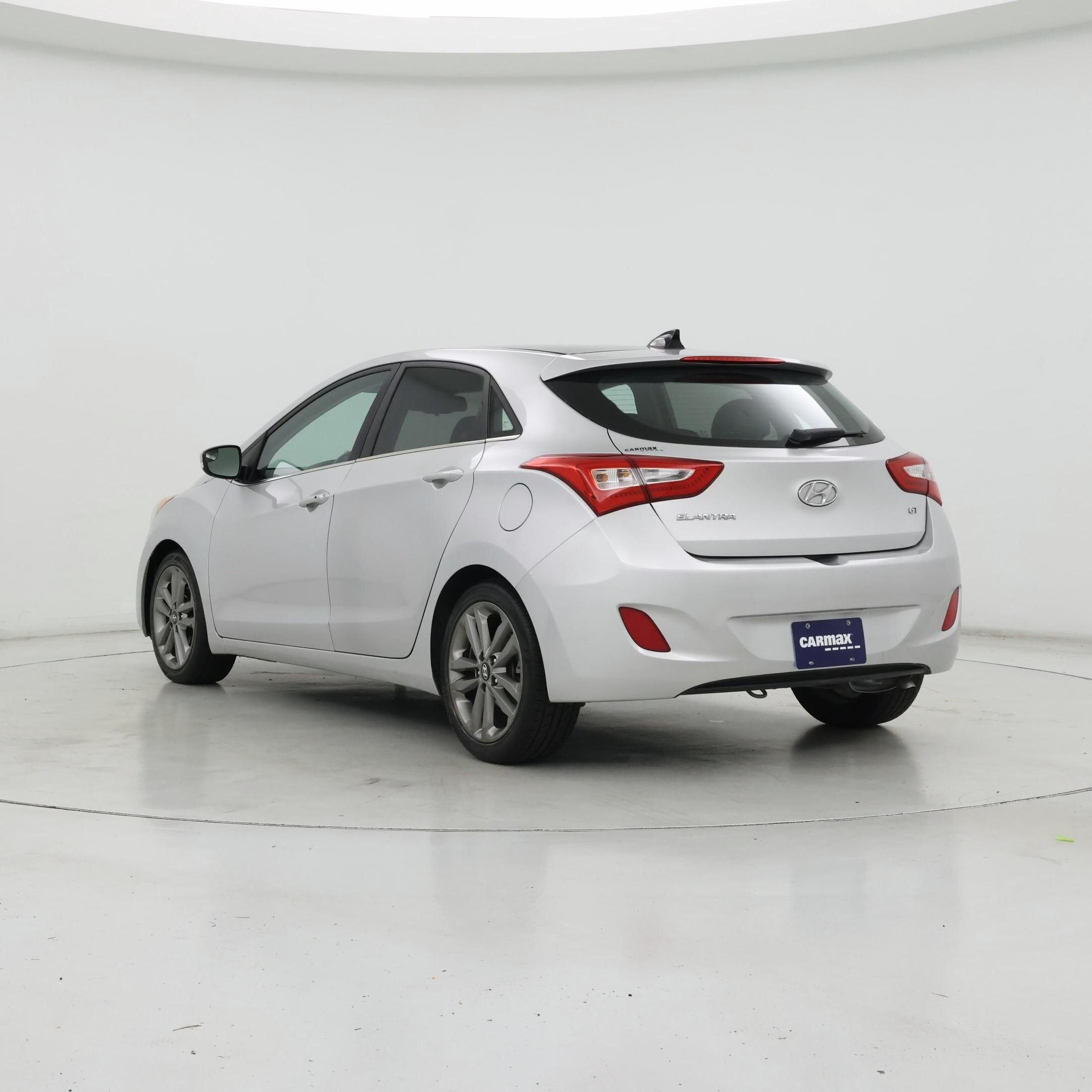 Thumbnail: 2016 Hyundai Elantra - 2