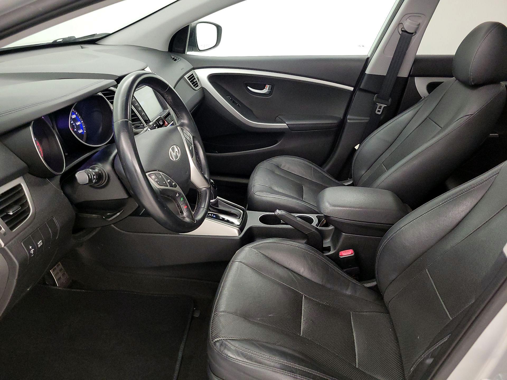 Thumbnail: 2016 Hyundai Elantra - 19