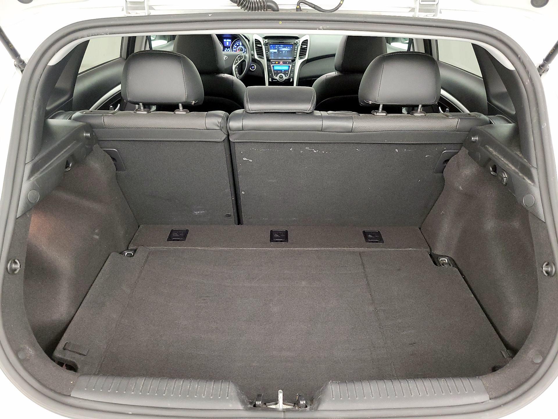 Thumbnail: 2016 Hyundai Elantra - 20