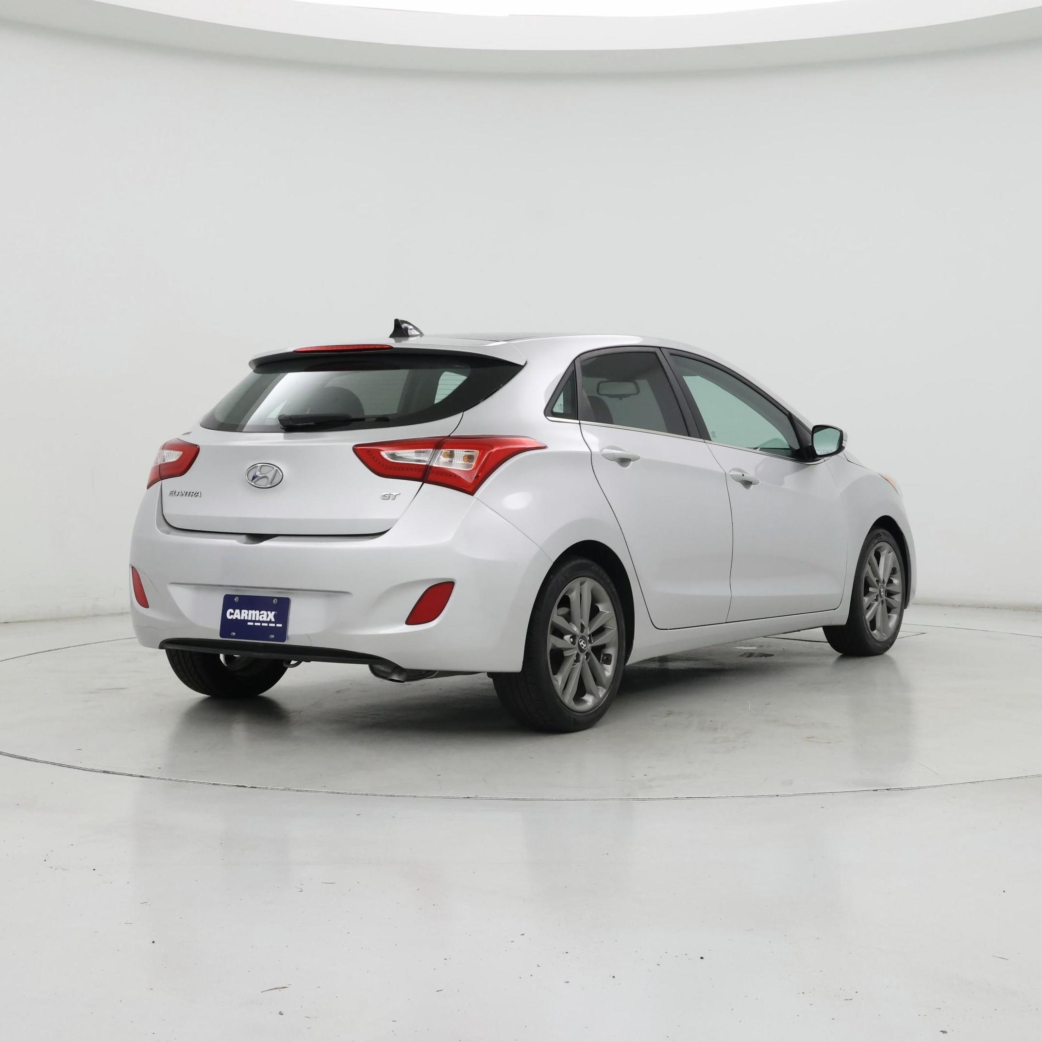 Thumbnail: 2016 Hyundai Elantra - 8