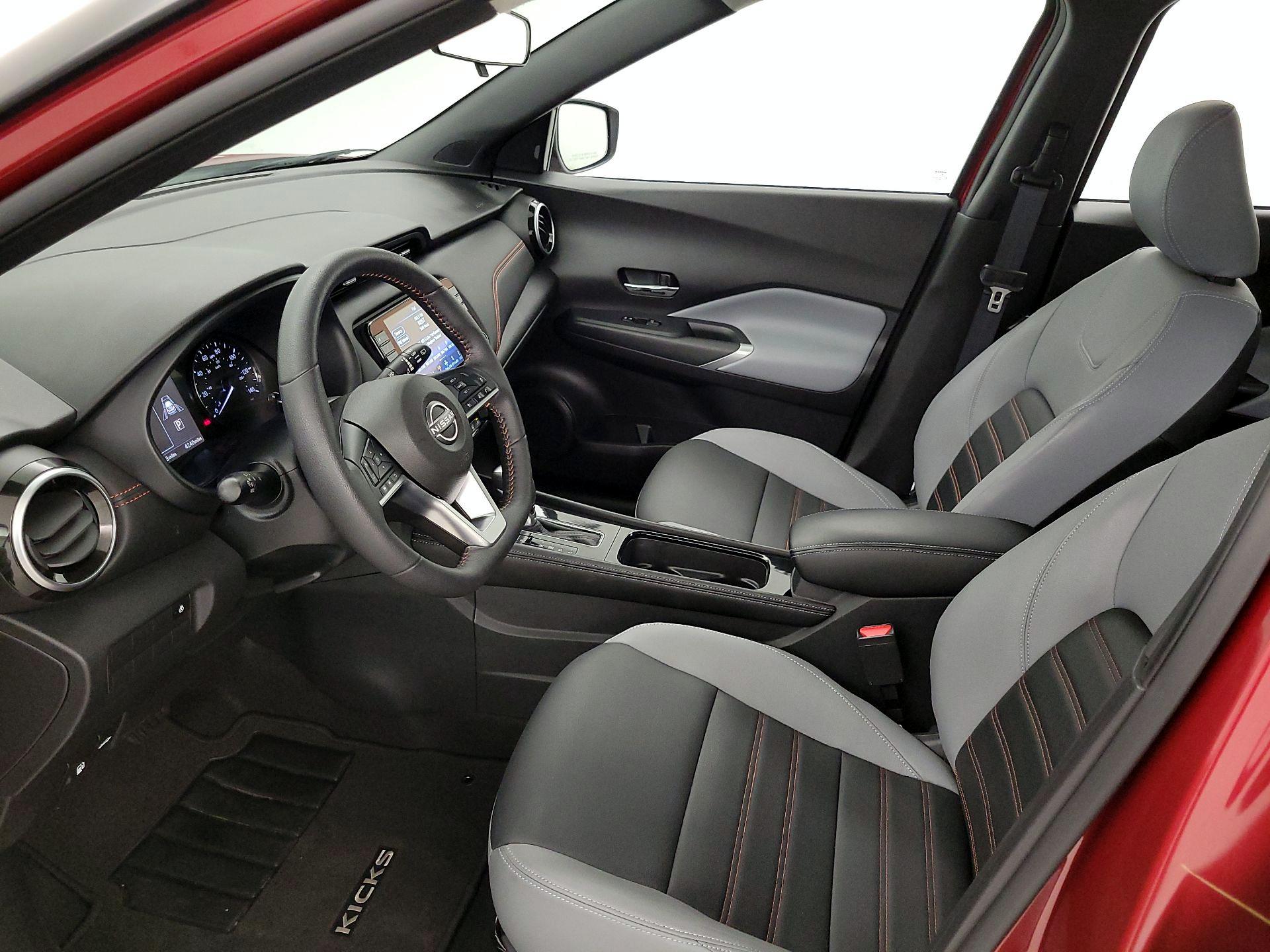 Thumbnail: 2023 Nissan Kicks - 11