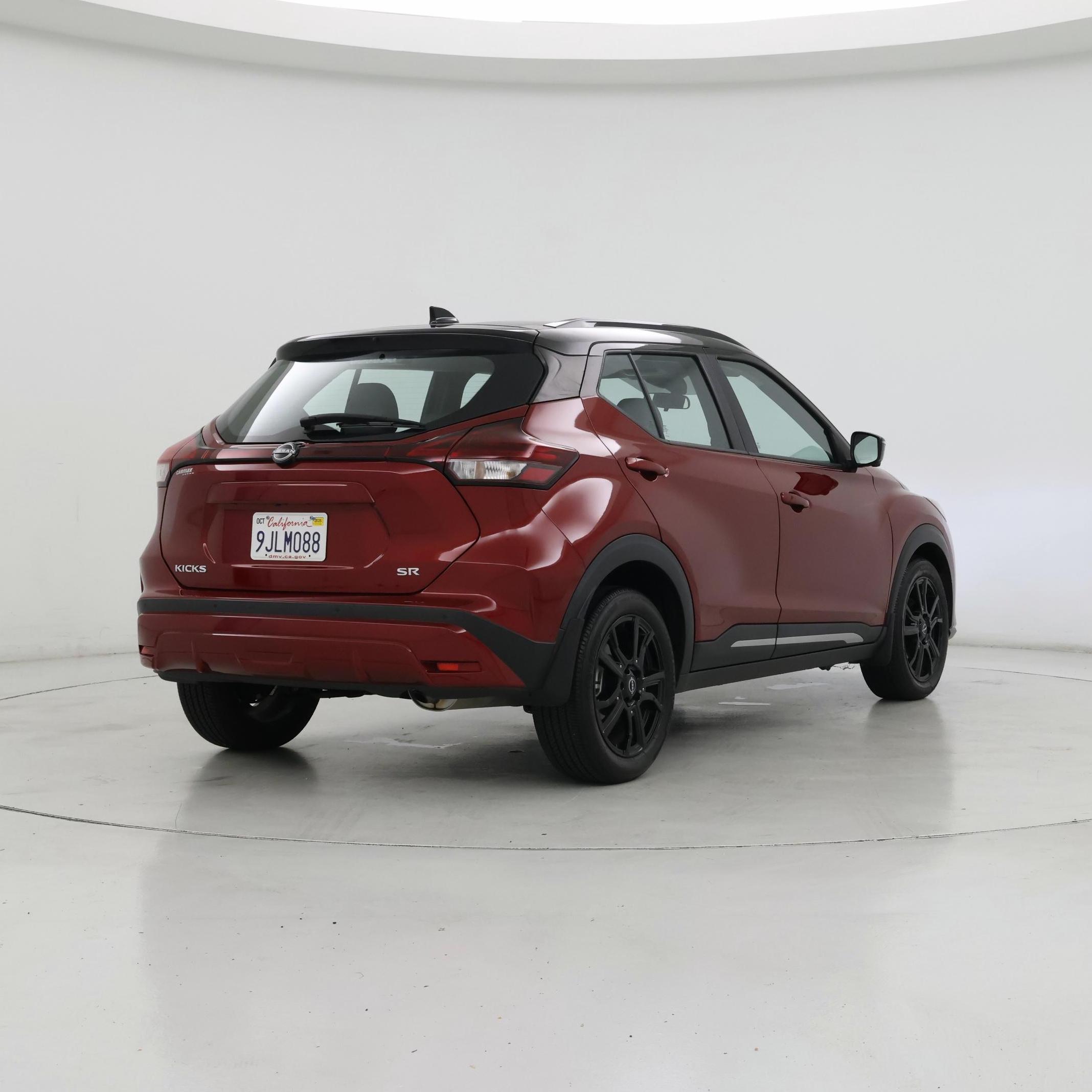 Thumbnail: 2023 Nissan Kicks - 8