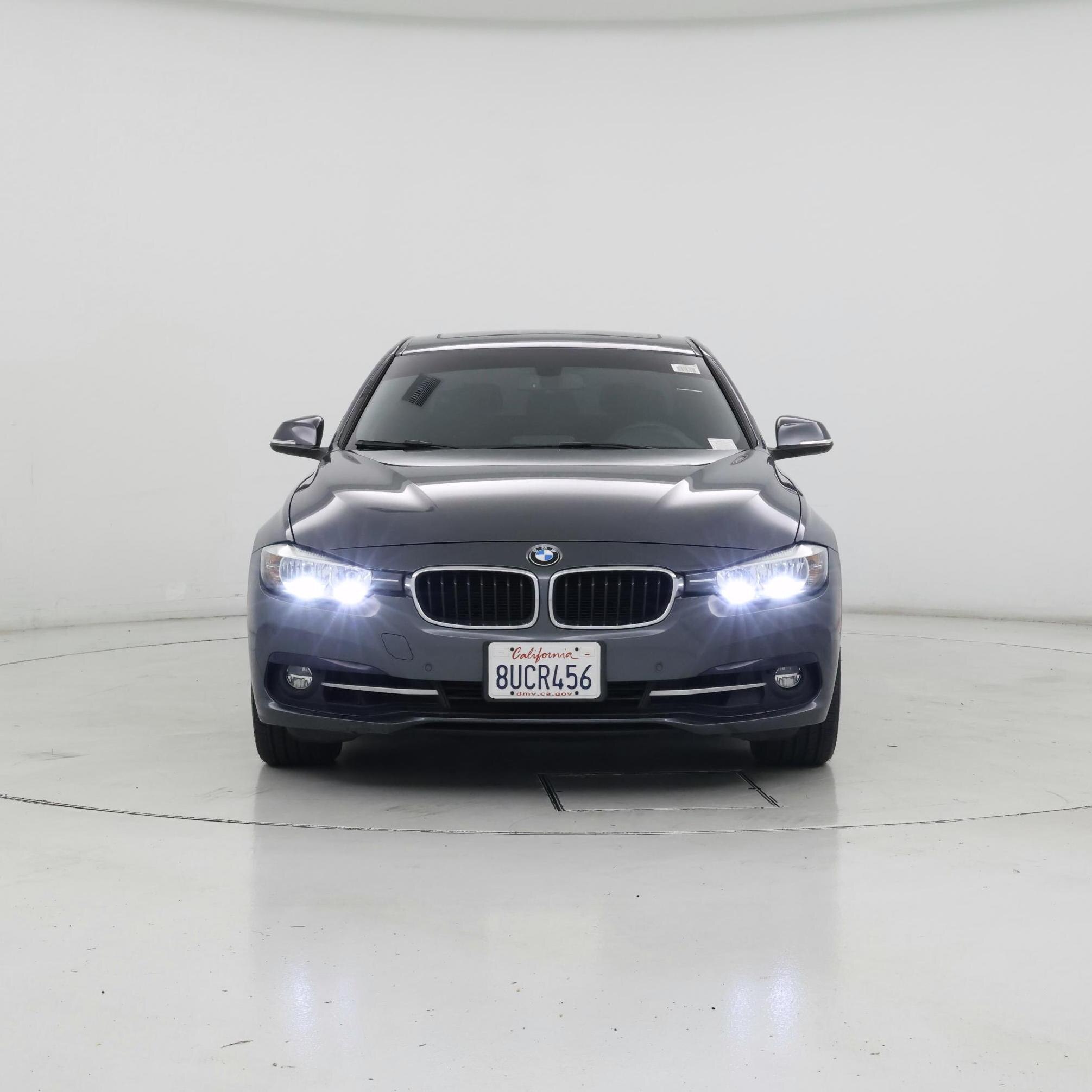 Thumbnail: 2016 BMW 3 Series - 5