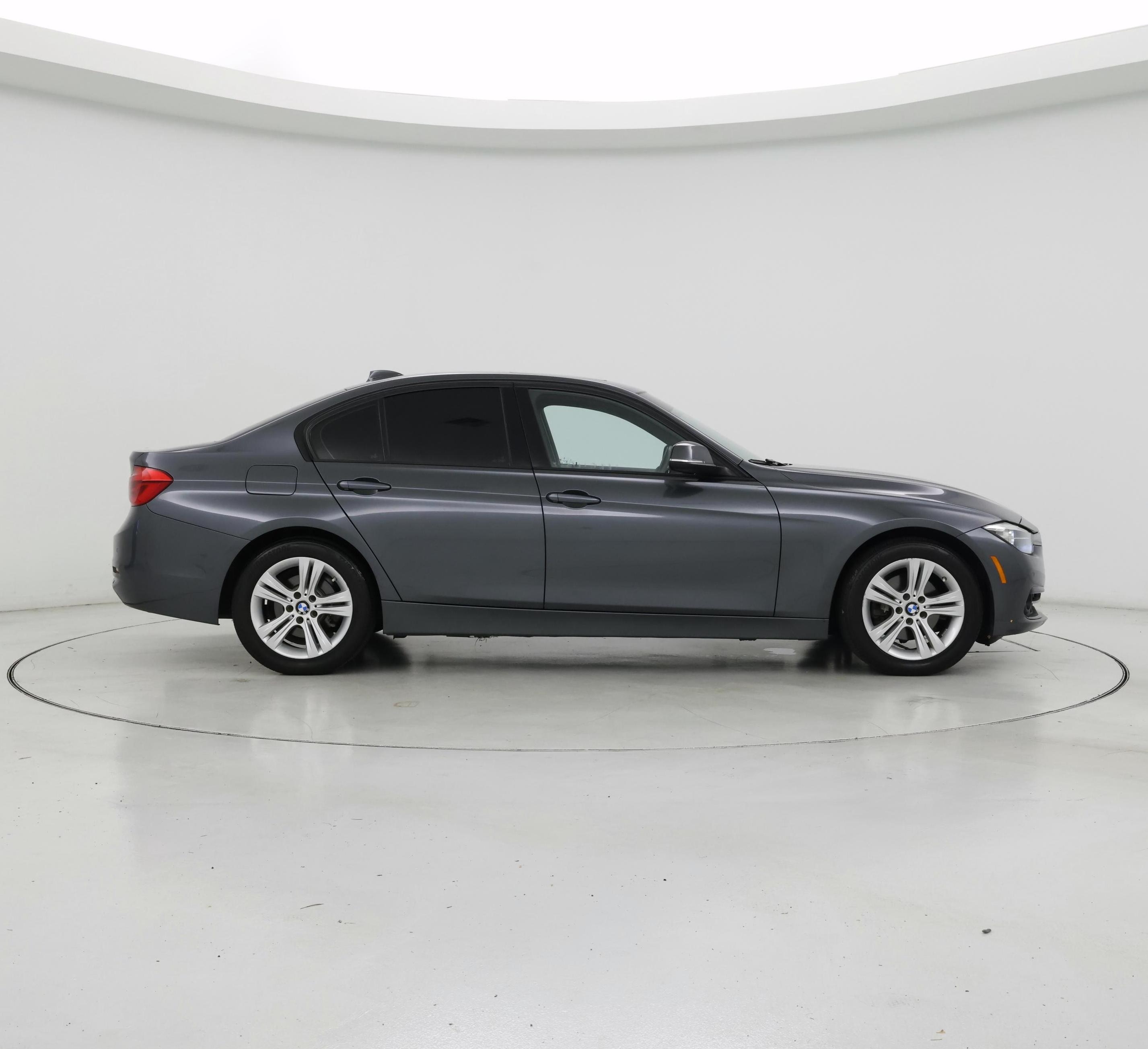 Thumbnail: 2016 BMW 3 Series - 7