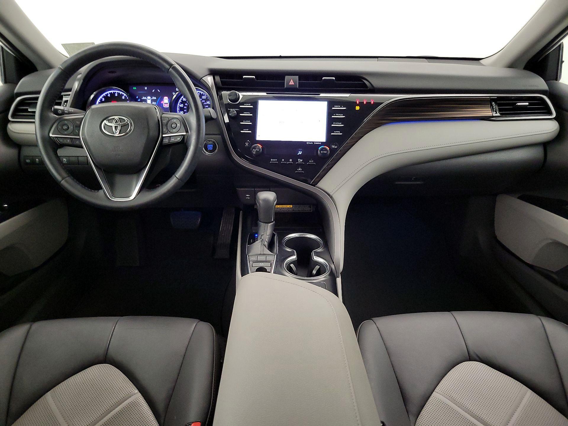 Thumbnail: 2019 Toyota Camry - 9