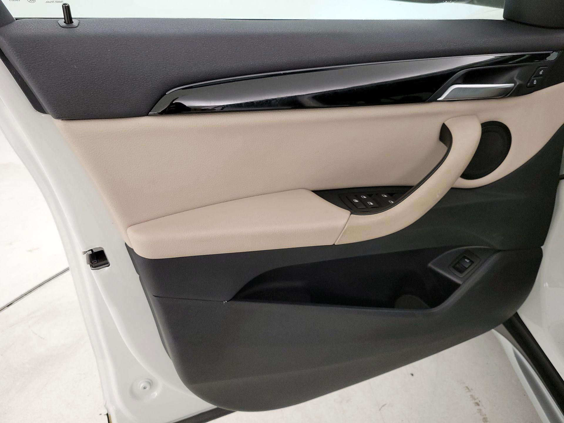 Thumbnail: 2019 BMW X1 - 12