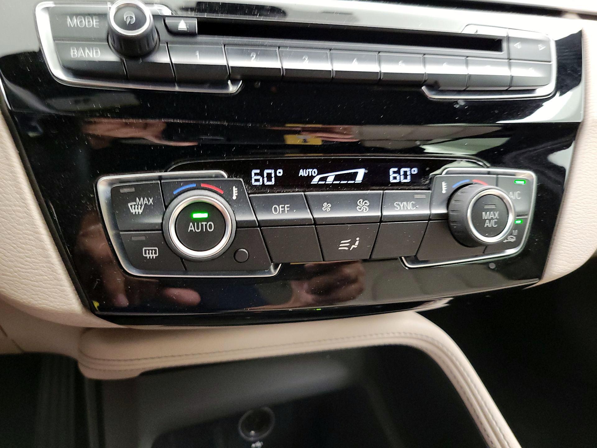 Thumbnail: 2019 BMW X1 - 17