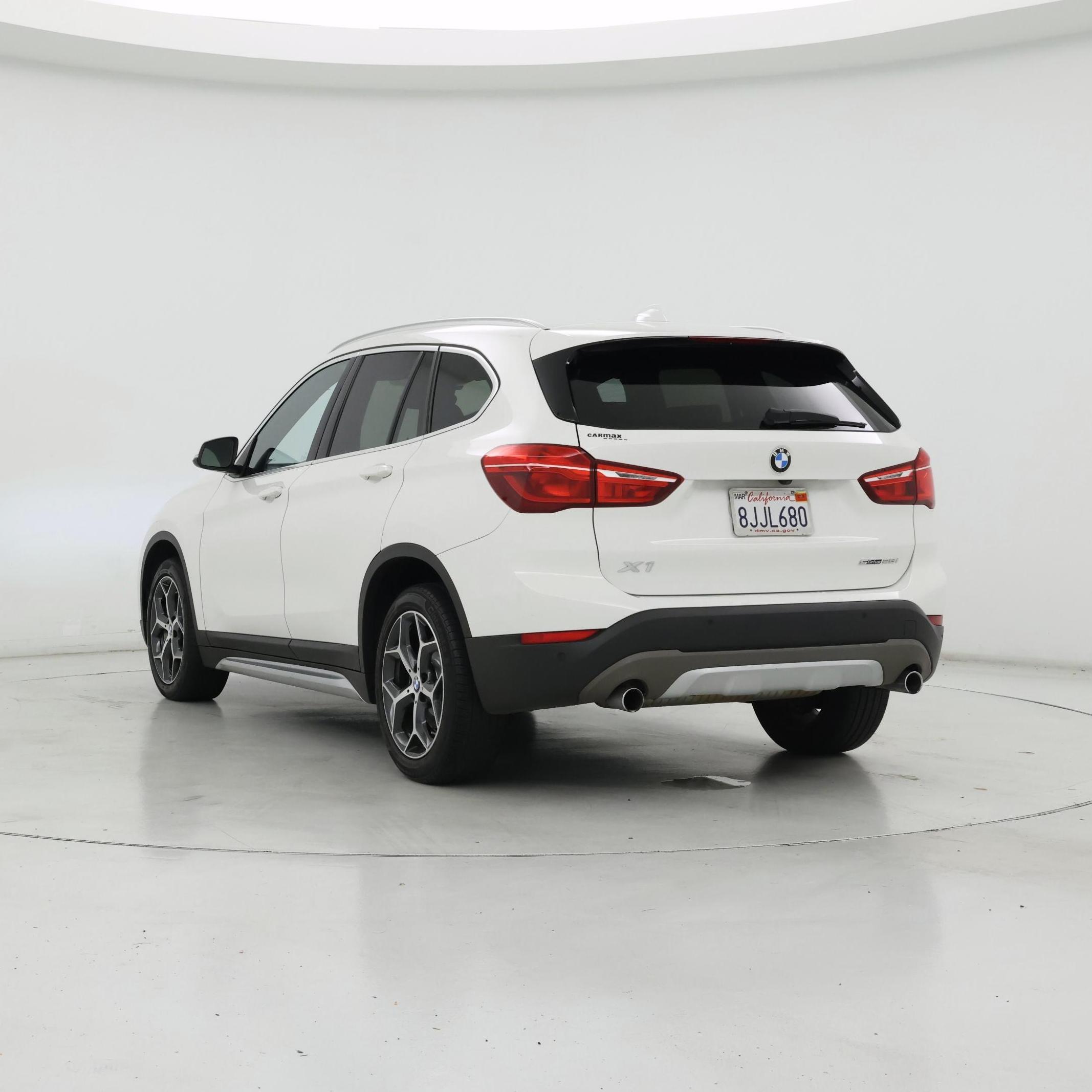 Thumbnail: 2019 BMW X1 - 2