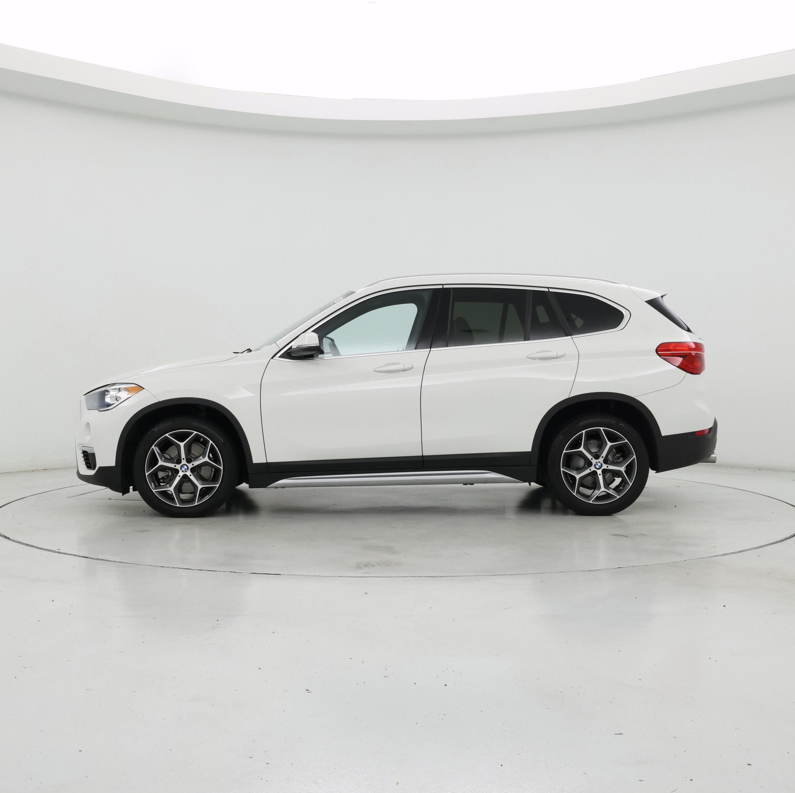 Thumbnail: 2019 BMW X1 - 3