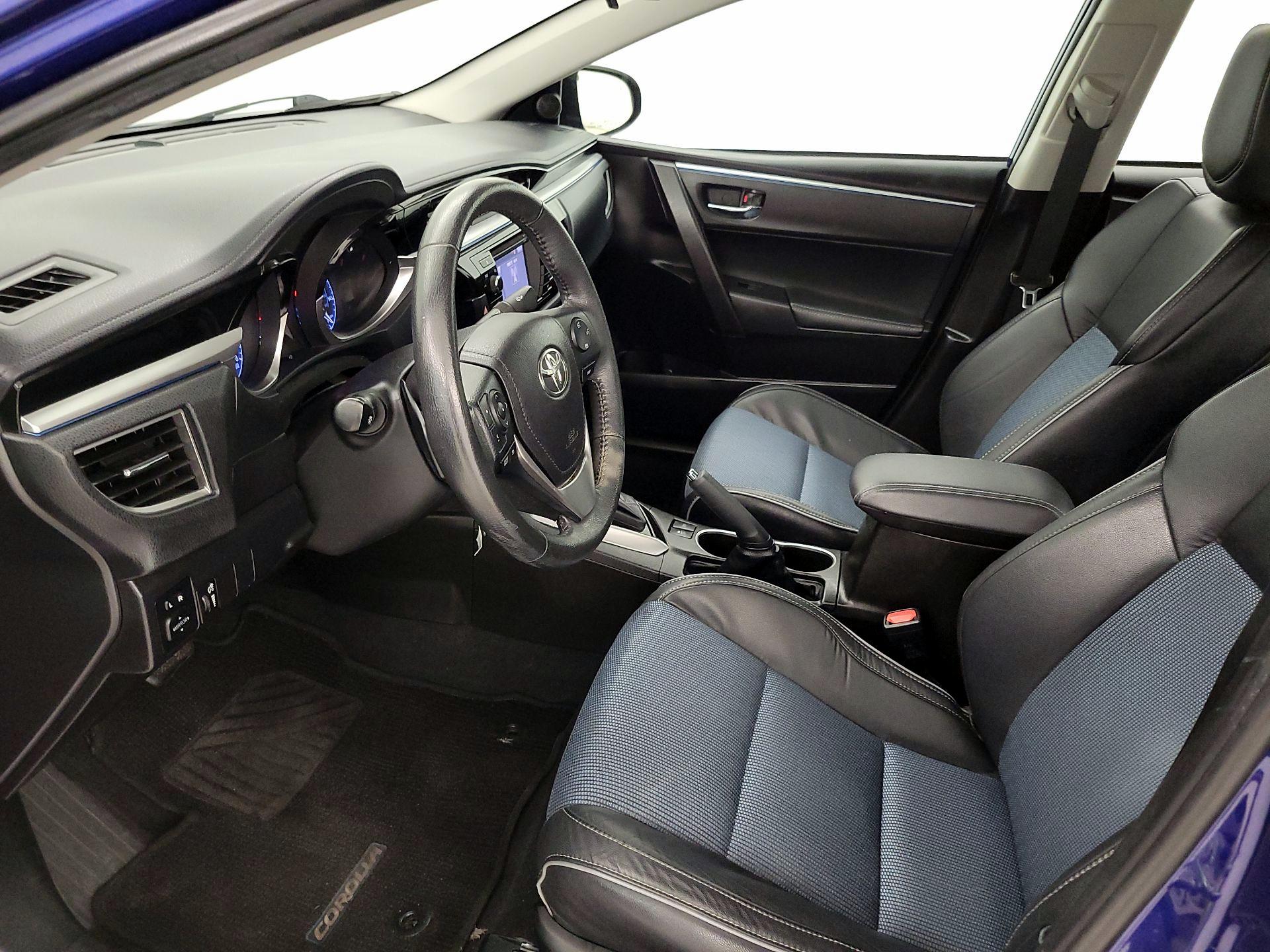 Thumbnail: 2015 Toyota Corolla - 11