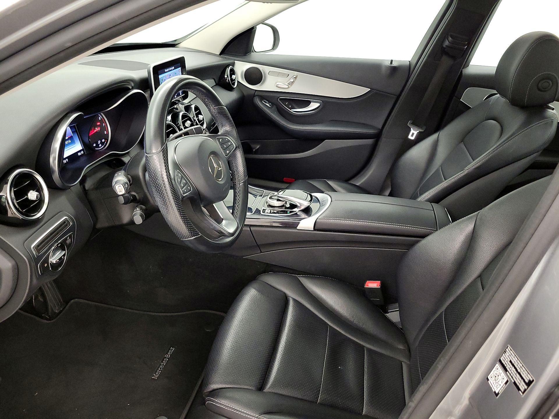 Thumbnail: 2015 Mercedes-Benz C-Class - 11