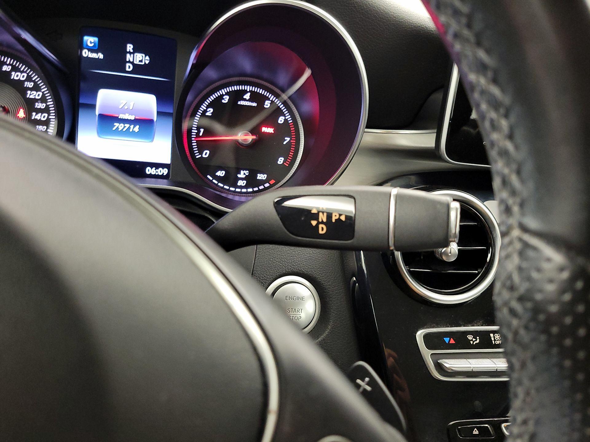 Thumbnail: 2015 Mercedes-Benz C-Class - 18